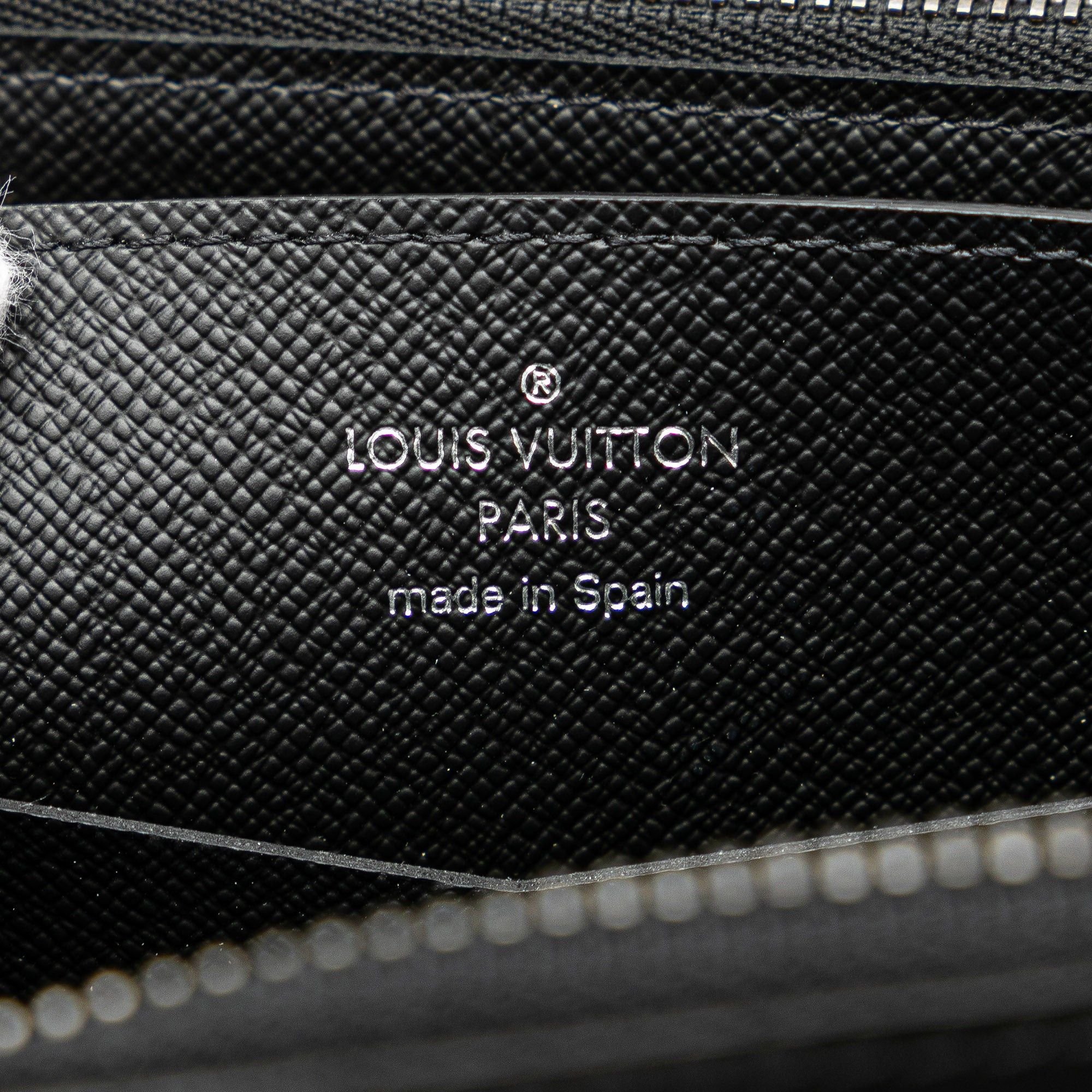 Louis Vuitton Louis Vuitton Monogram Eclipse Zippy XL Wallet Black Size ONE SIZE - 6 Thumbnail