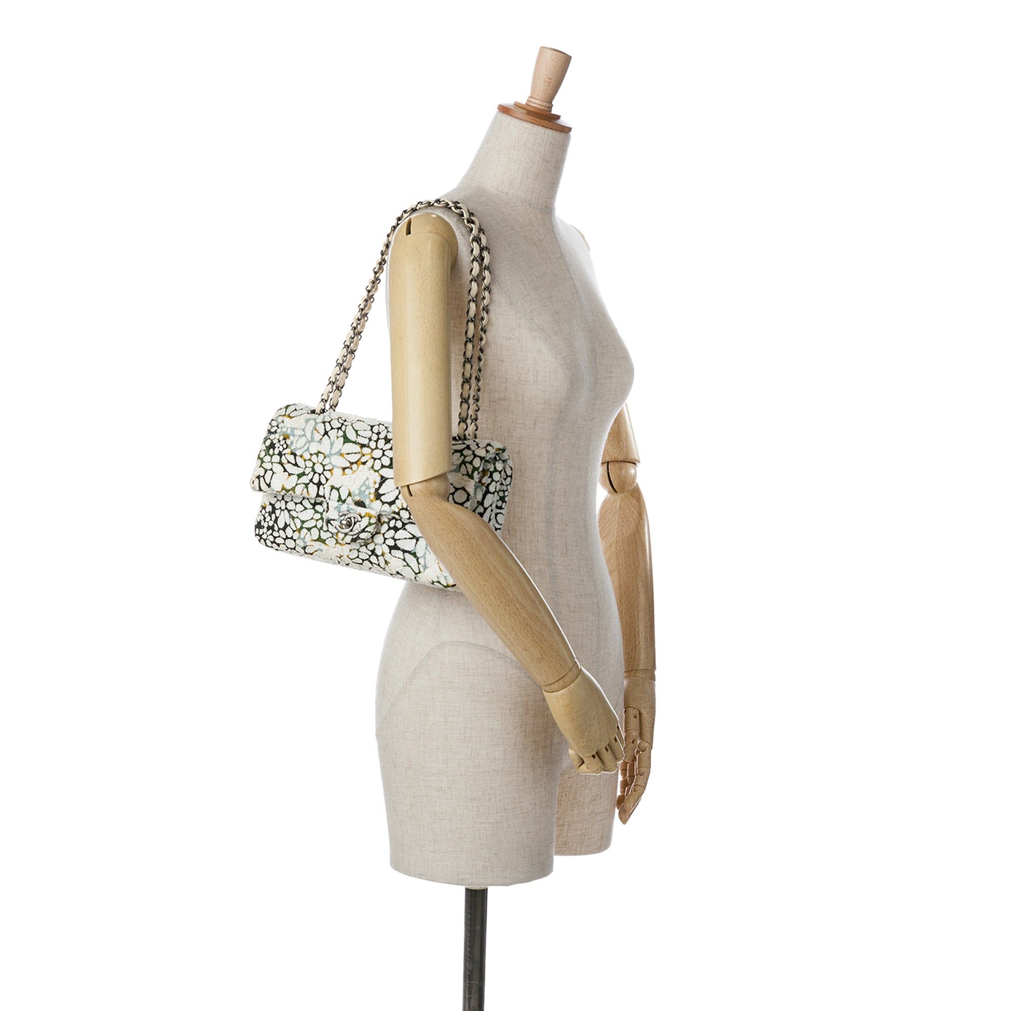 Chanel Chanel Medium Classic Chevron Tweed Floral Double Flap White Size ONE SIZE - 10 Thumbnail