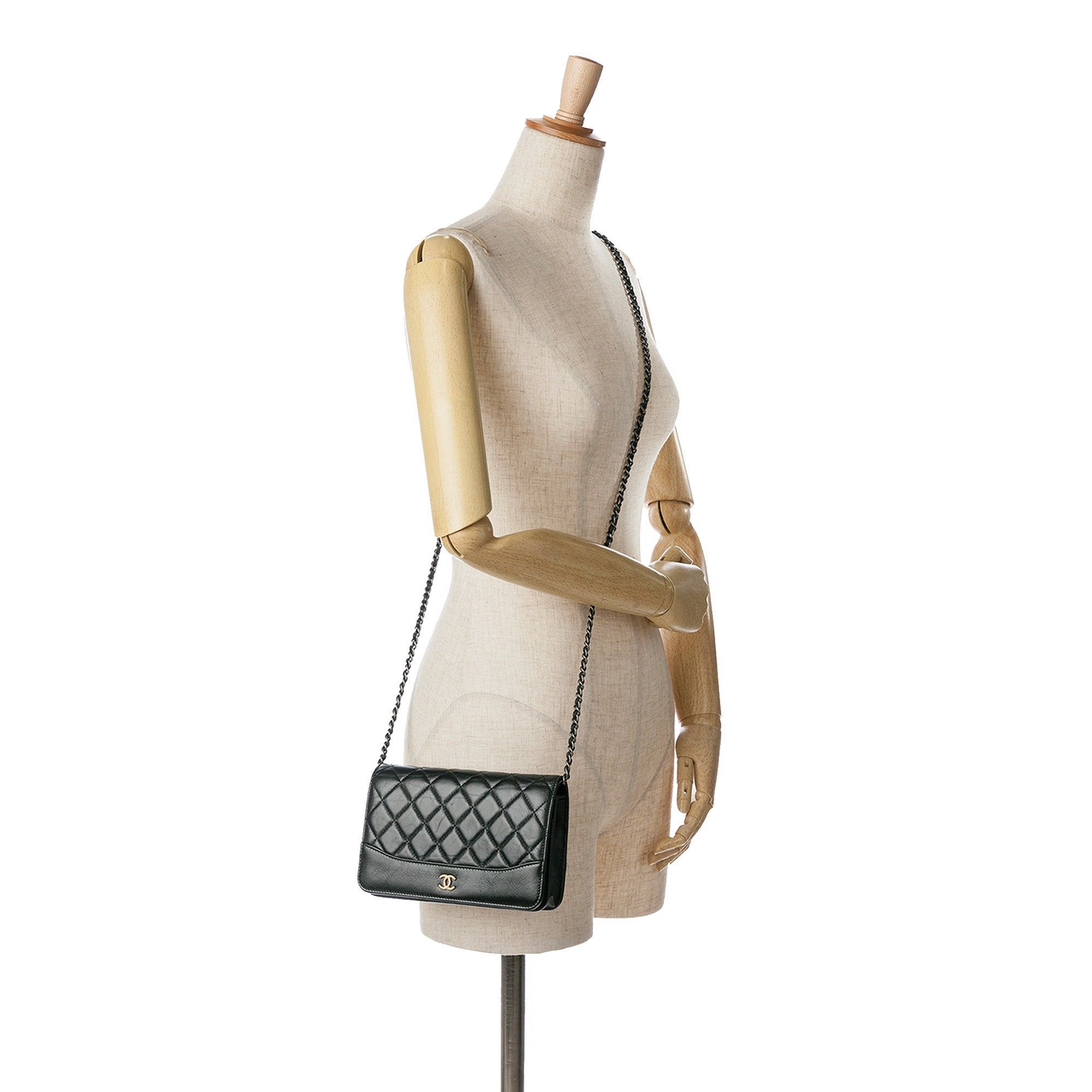 Chanel Chanel Quilted Aged Calfskin Gabrielle Wallet On Chain Black Size ONE SIZE - 8 Thumbnail