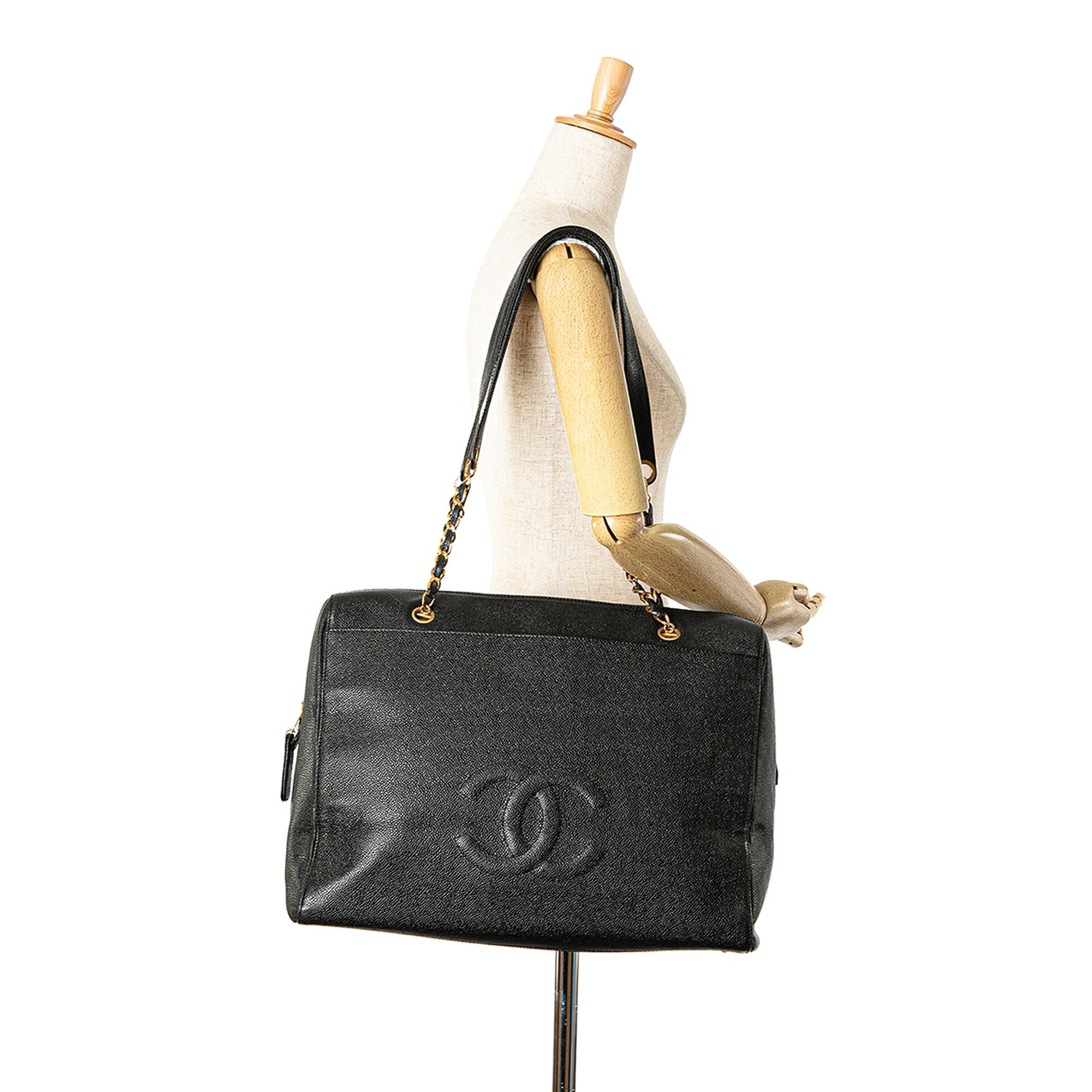 Chanel Chanel Caviar CC Shoulder Bag Black Size ONE SIZE - 7 Thumbnail