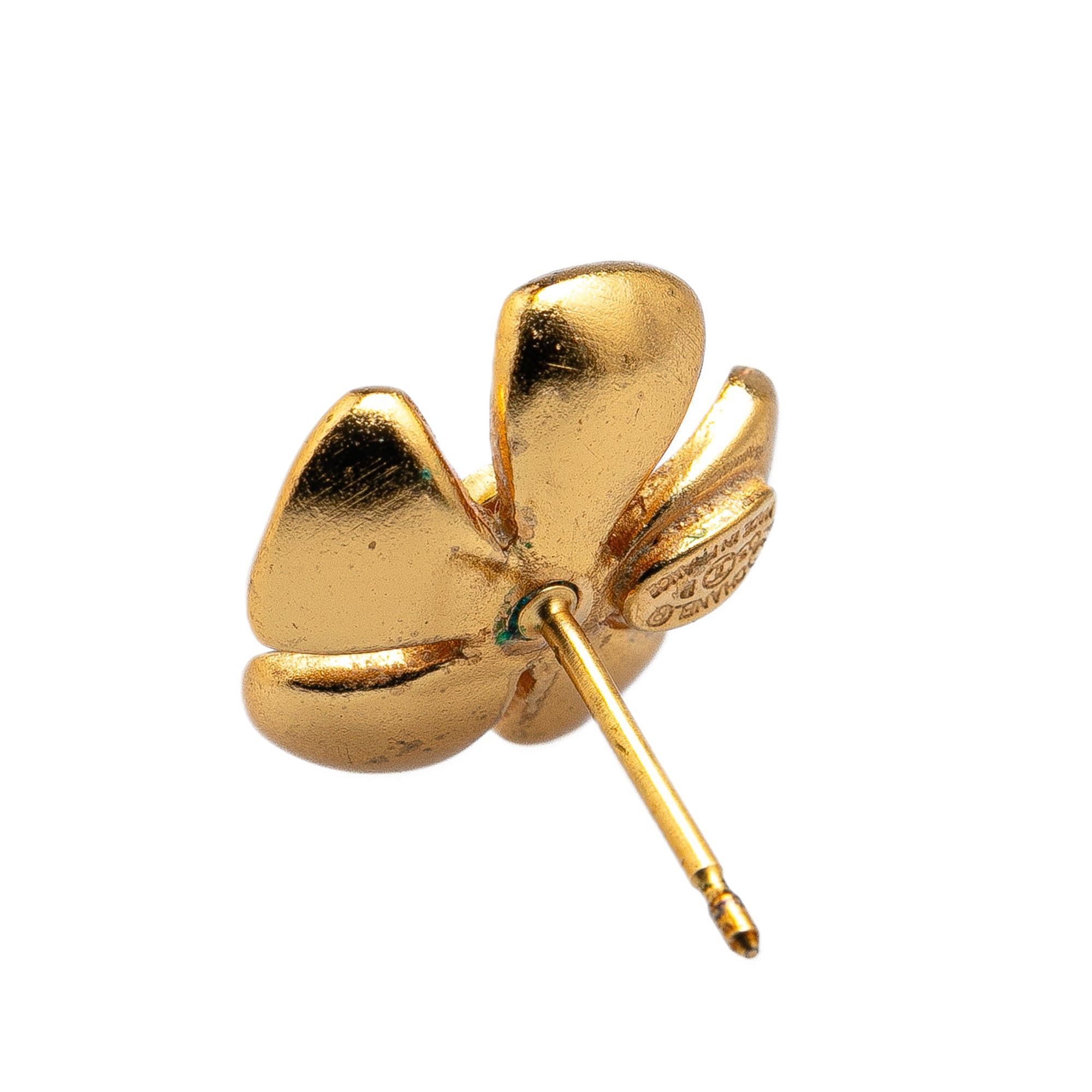 Chanel Chanel Gold Plated Enamel CC Flower Push Back Earrings Red Size ONE SIZE - 3 Thumbnail