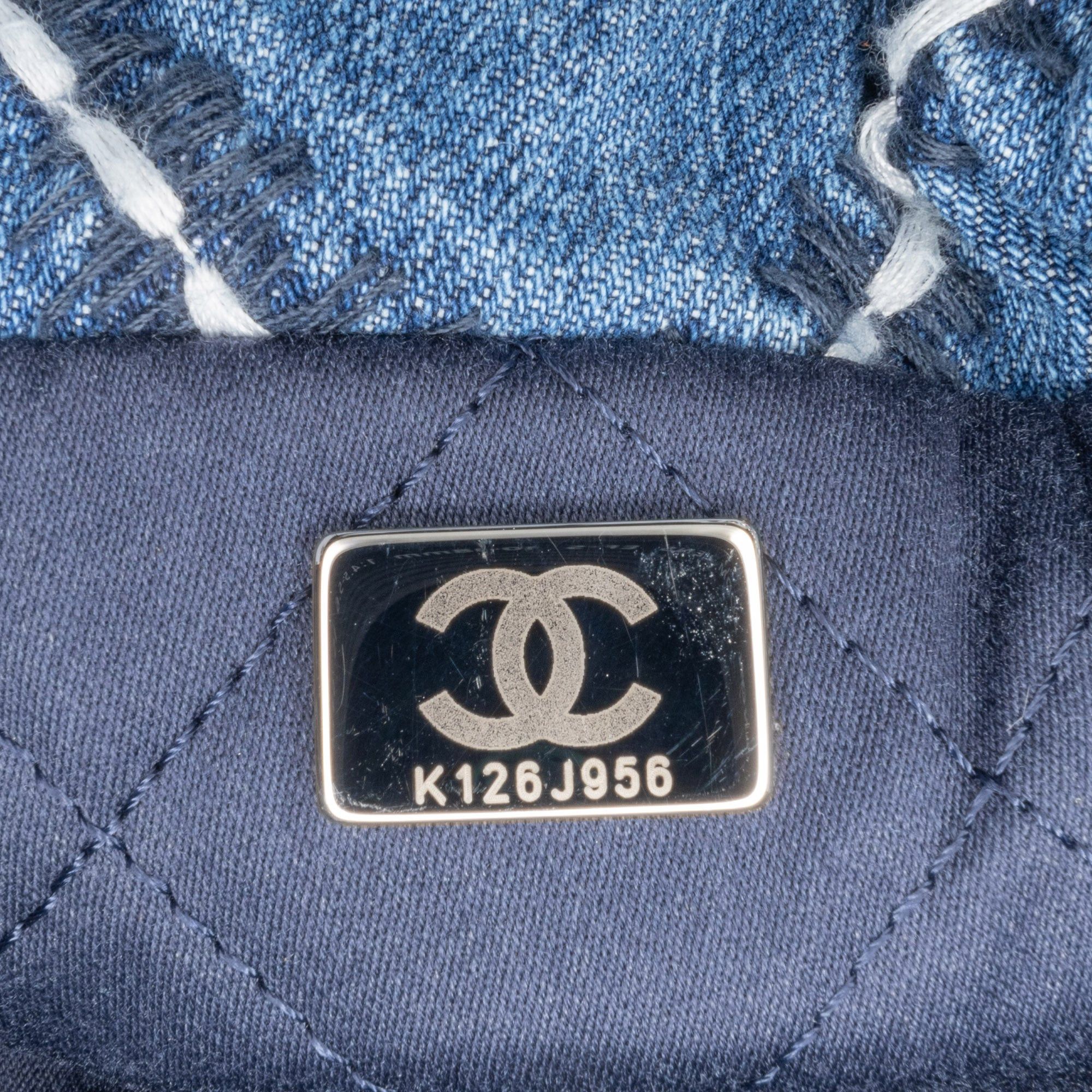 Chanel Chanel Mini Denim Stitched 22 Satchel Blue Size ONE SIZE - 6 Thumbnail