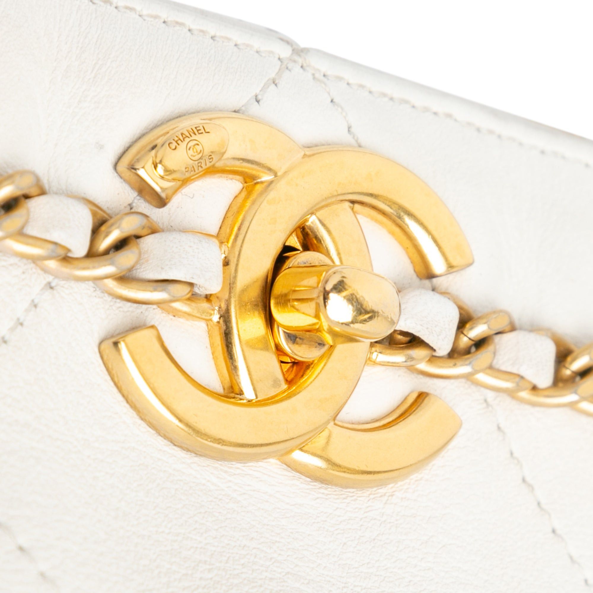 Chanel Chanel Quilted Calfskin CC Lock Chain Shopping Tote White Size ONE SIZE - 8 Thumbnail