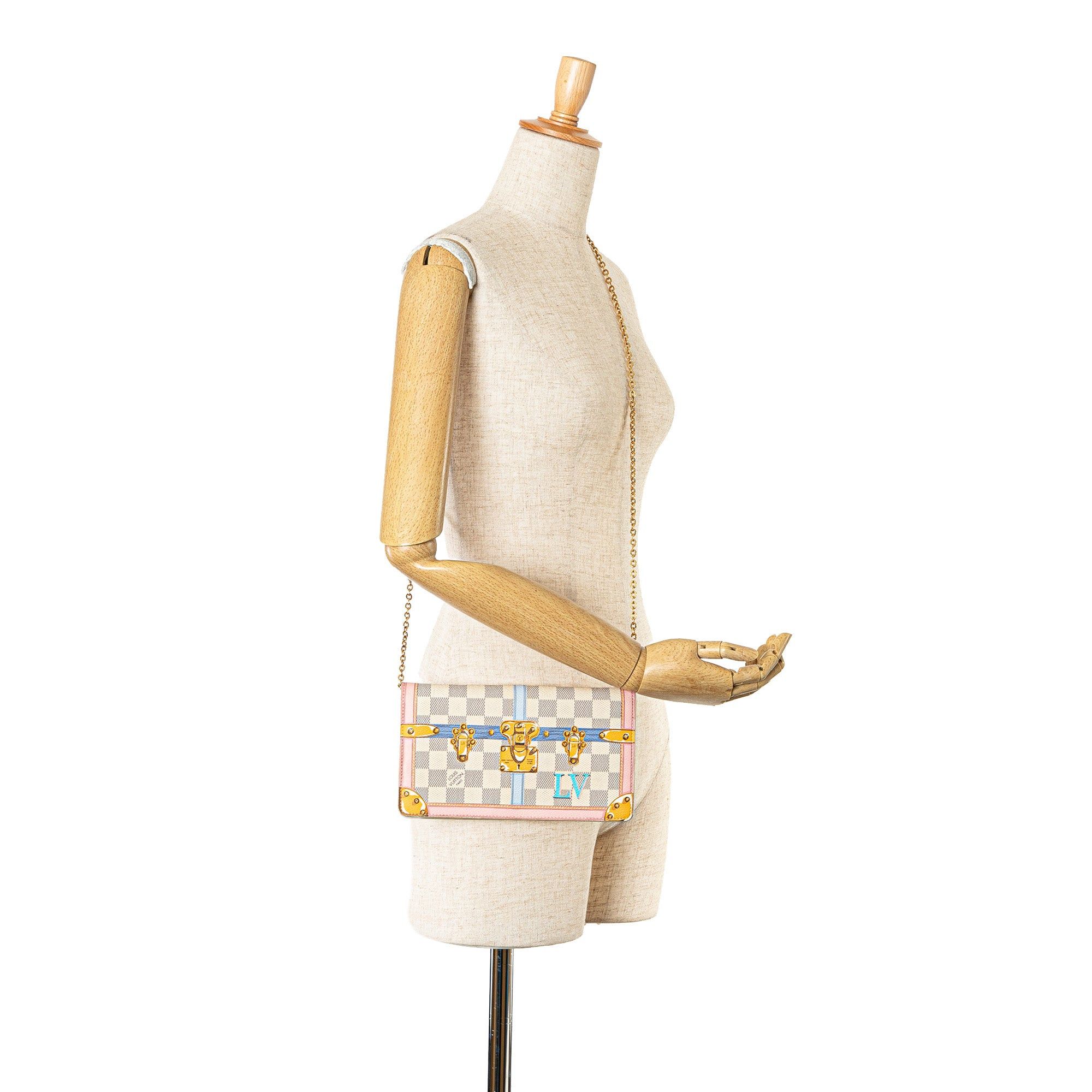 Louis Vuitton Louis Vuitton Damier Azur Summer Trunks Pochette Weekend White Size ONE SIZE - 10 Thumbnail