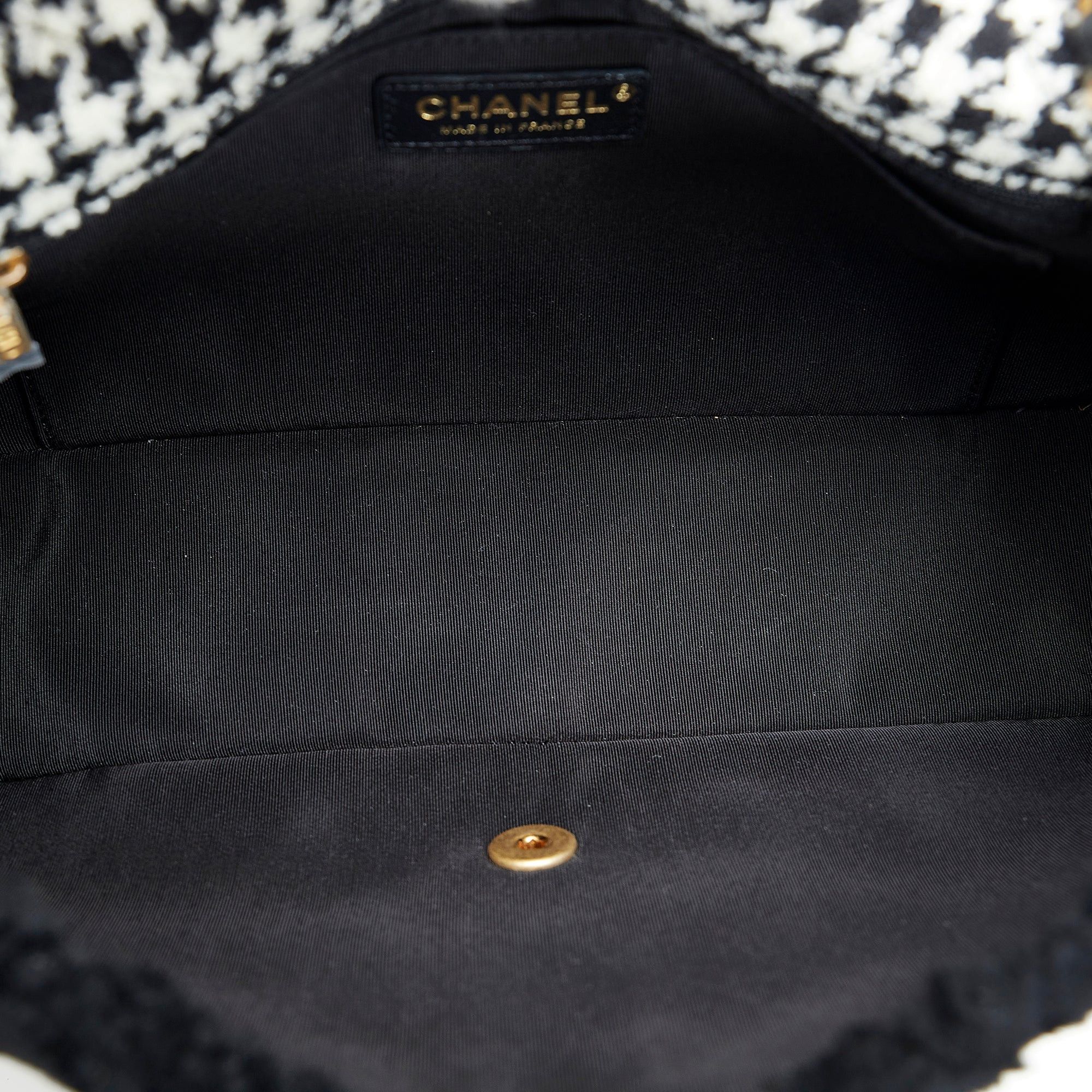 Chanel Chanel Shearling CC Turnlock Flap Bag Black Size ONE SIZE - 5 Thumbnail