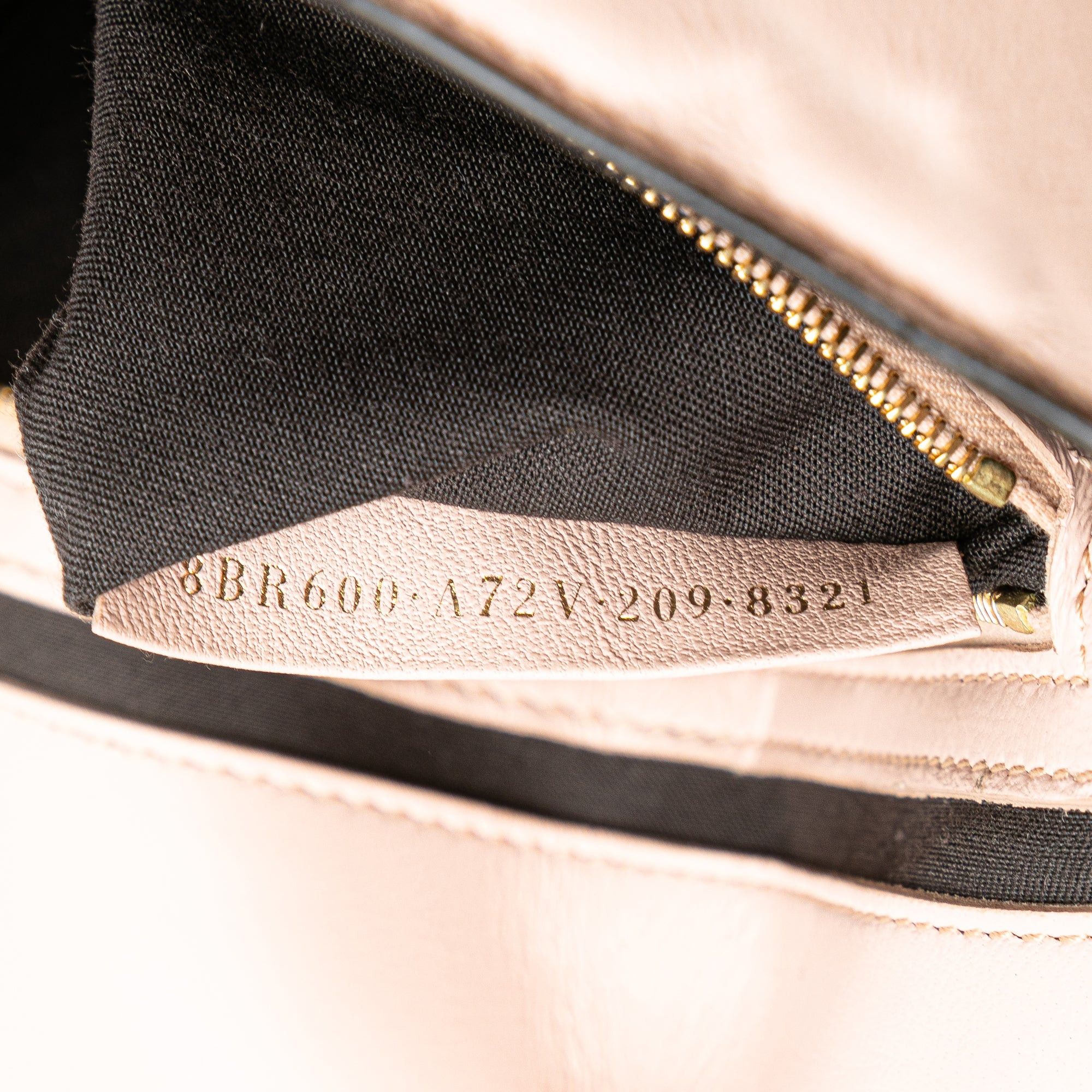 Fendi Fendi Zucca Embossed Leather Baguette Satchel Pink Size ONE SIZE - 6 Thumbnail