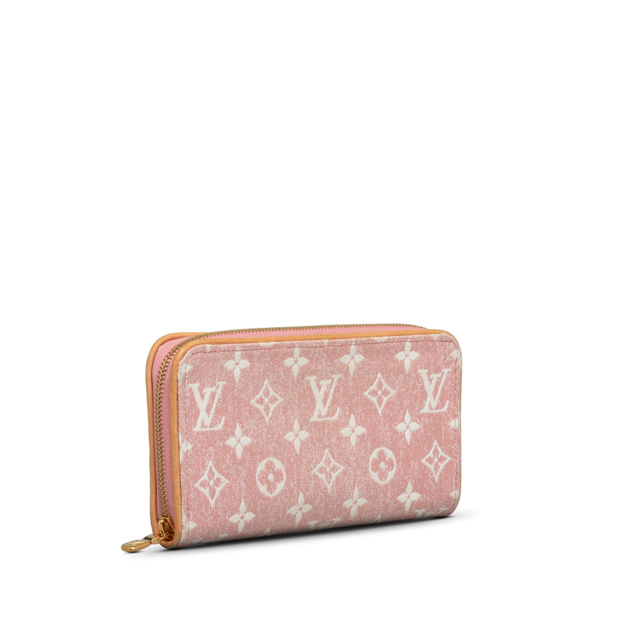 Louis Vuitton Louis Vuitton Monogram Denim Jacquard Zippy Wallet Pink Size ONE SIZE - 2 Thumbnail