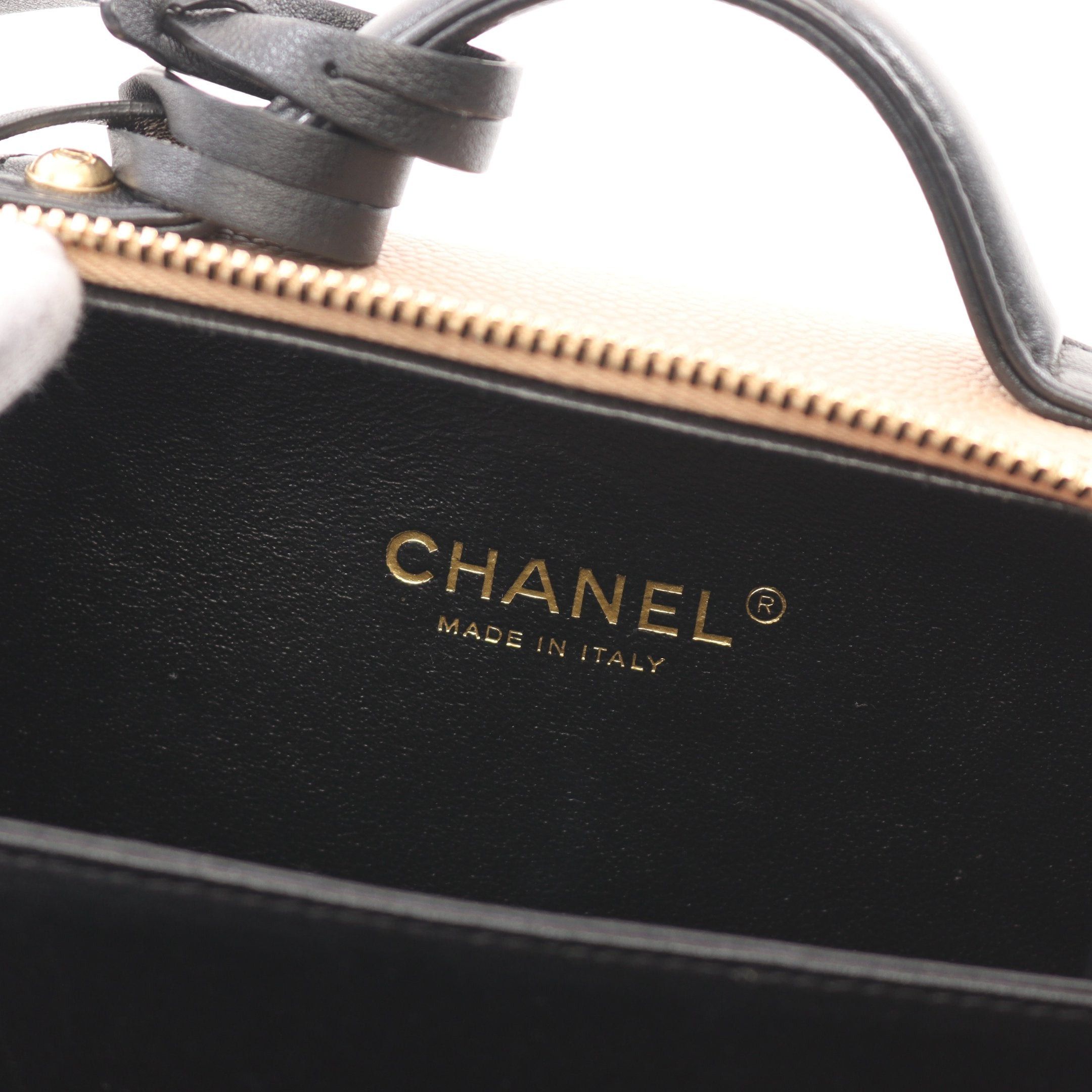 Chanel Chanel Cc Filigree Small Vanity Bag Chain Shoulder Caviar Skin Beige Black Gold Hardware Size ONE SIZE - 4 Thumbnail