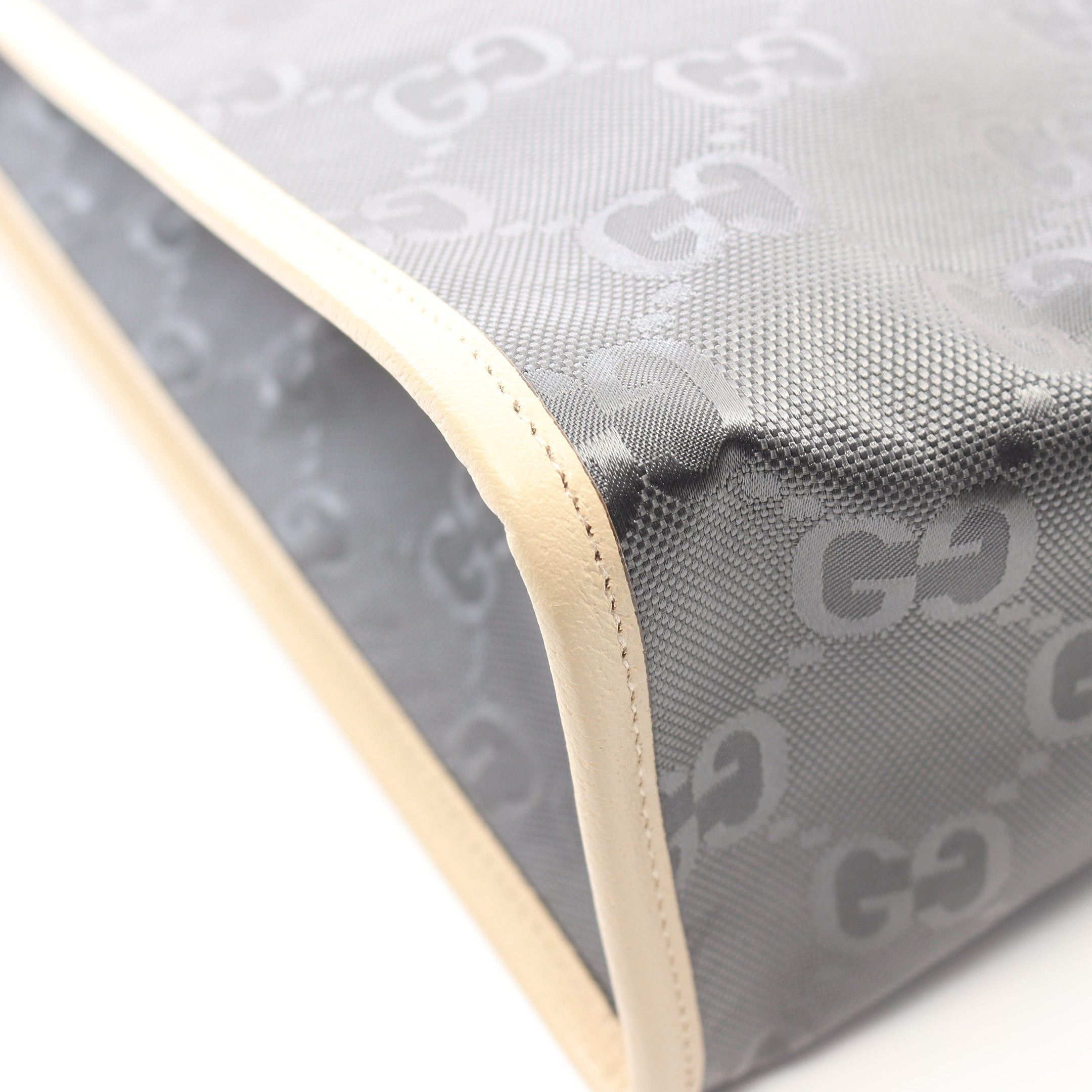 Gucci Gucci Off The Grid Gg Pattern Shoulder Bag Tote Nylon Leather Gray Light Beige Size ONE SIZE - 5 Thumbnail