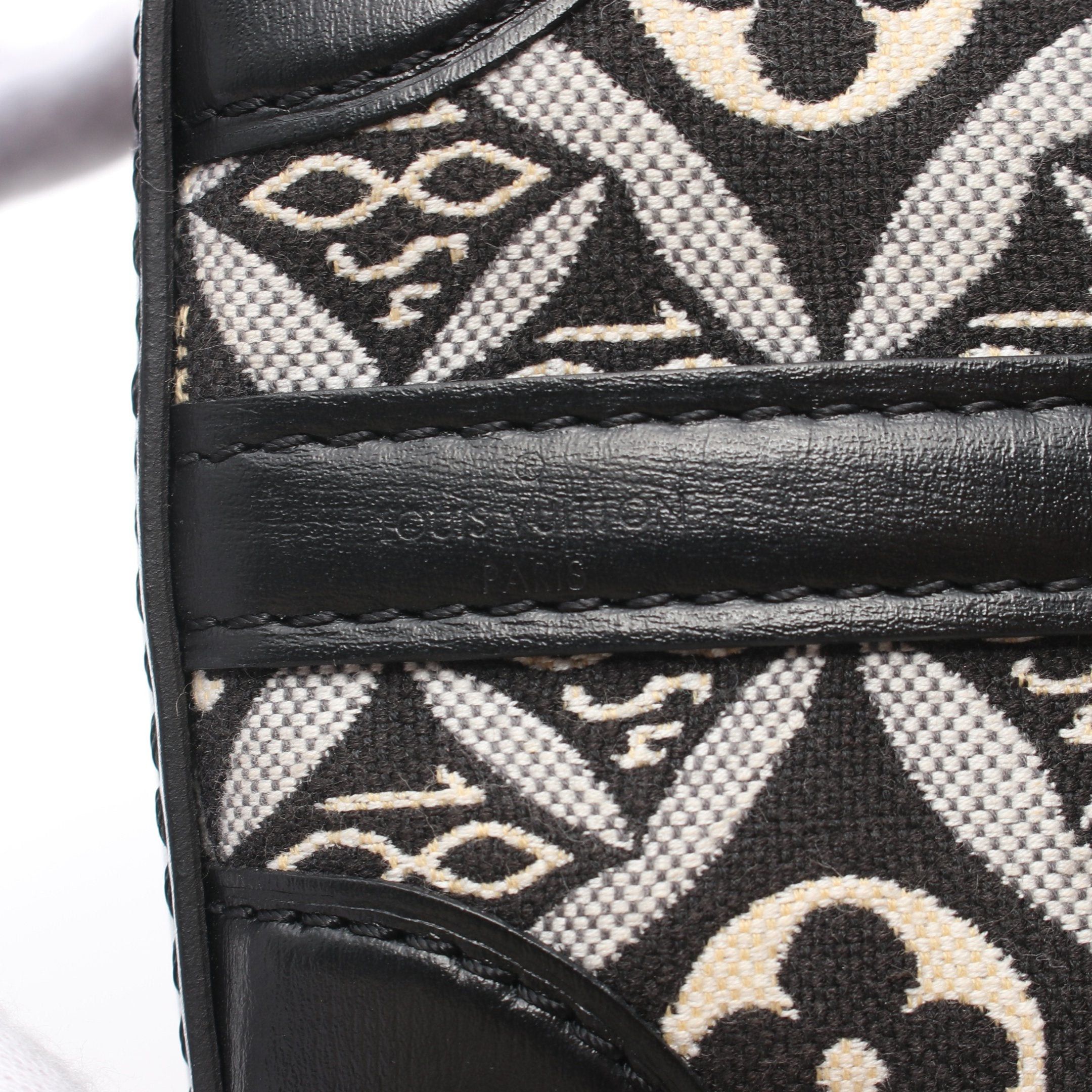 Louis Vuitton Louis Vuitton Noe Perth Monogram Jacquard Since1854 Shoulder Bag Canvas Leather Black Ivory Light Gray Size ONE SIZE - 4 Thumbnail