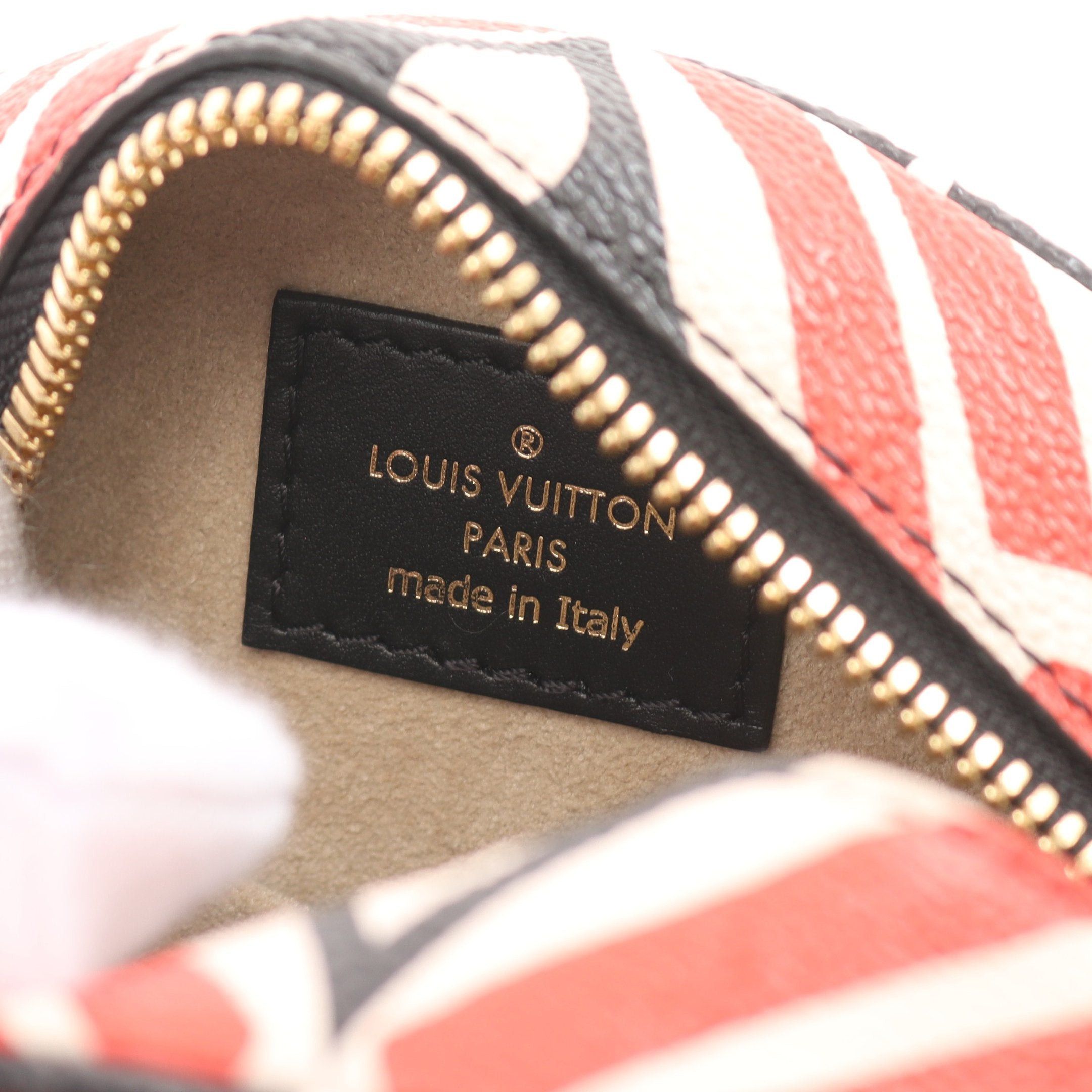 Louis Vuitton Louis Vuitton Lv Craft Boatt Chapeau Souple Monogram Giant Shoulder Bag Red Black Multicolor Size ONE SIZE - 4 Thumbnail