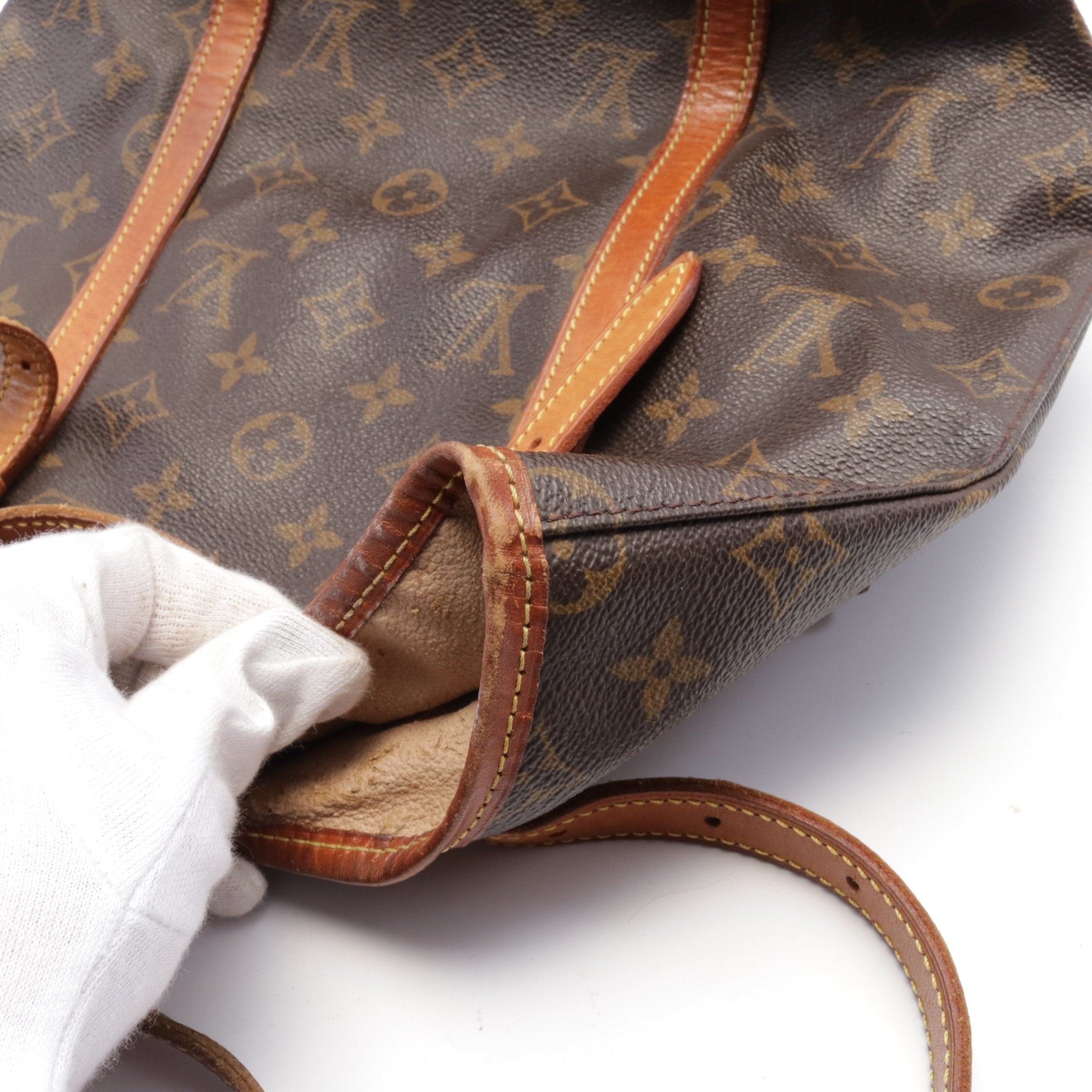 Louis Vuitton Louis Vuitton Bucket Gm Monogram Shoulder Bag Leather Brown Size ONE SIZE - 13 Thumbnail