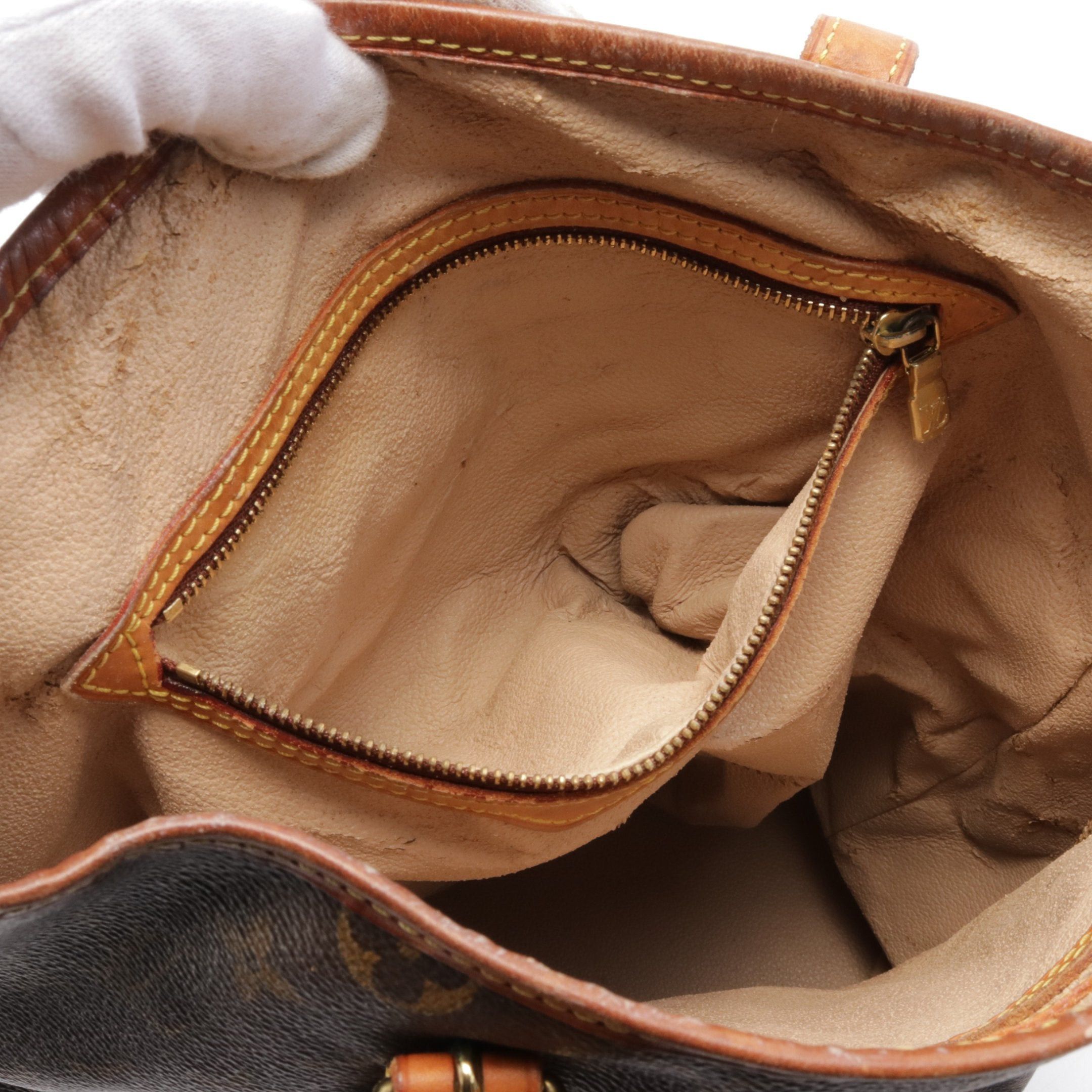 Louis Vuitton Louis Vuitton Bucket Gm Monogram Shoulder Bag Leather Brown Size ONE SIZE - 6 Thumbnail