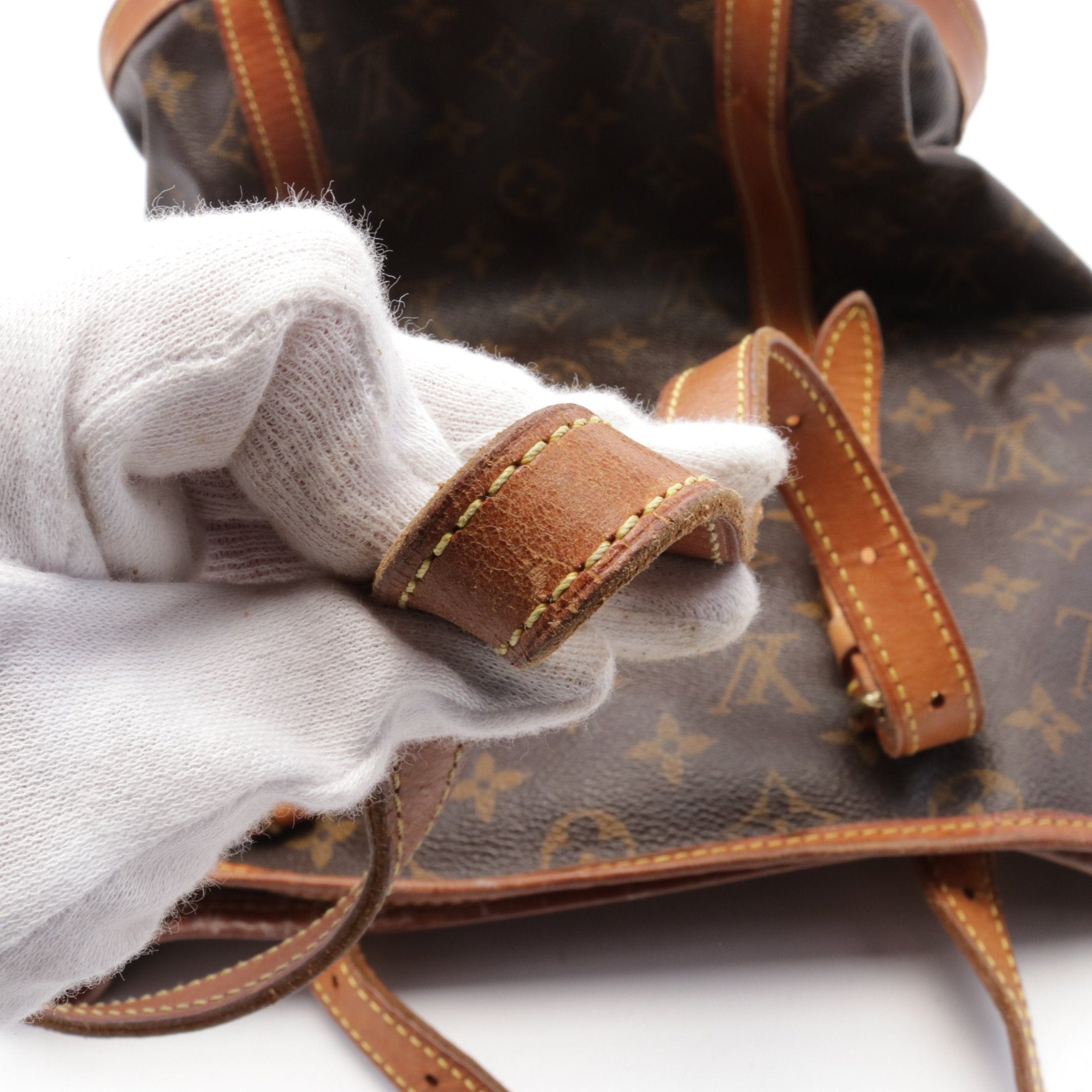Louis Vuitton Louis Vuitton Bucket Gm Monogram Shoulder Bag Leather Brown Size ONE SIZE - 14 Thumbnail