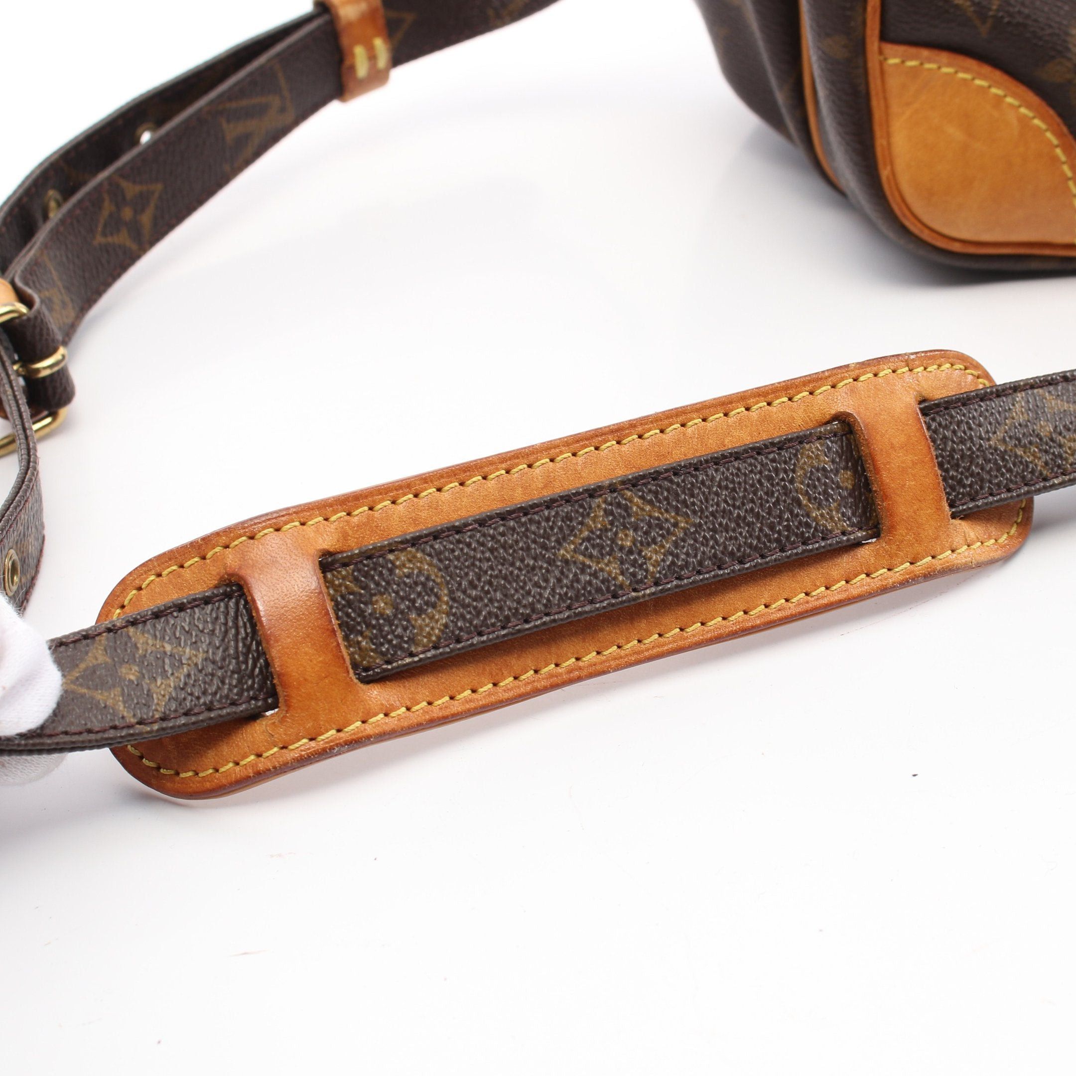 Louis Vuitton Louis Vuitton Nil Monogram Shoulder Bag Leather Brown Size ONE SIZE - 13 Thumbnail