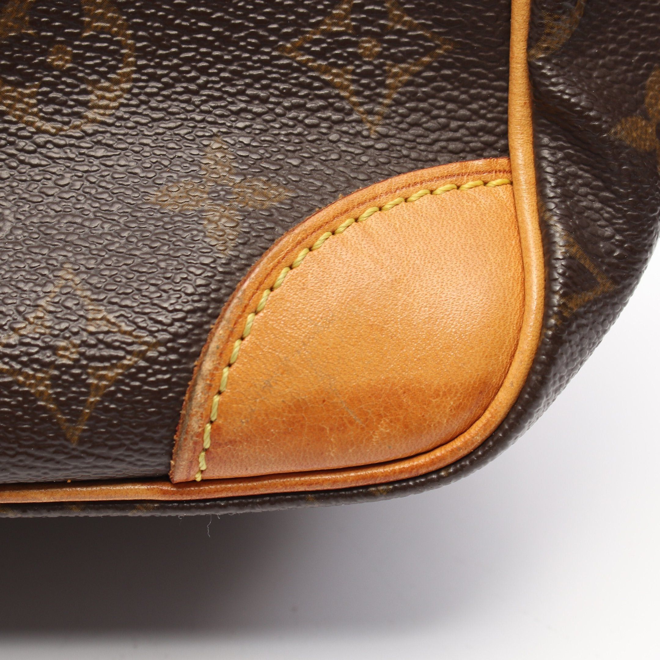 Louis Vuitton Louis Vuitton Nil Monogram Shoulder Bag Leather Brown Size ONE SIZE - 9 Thumbnail