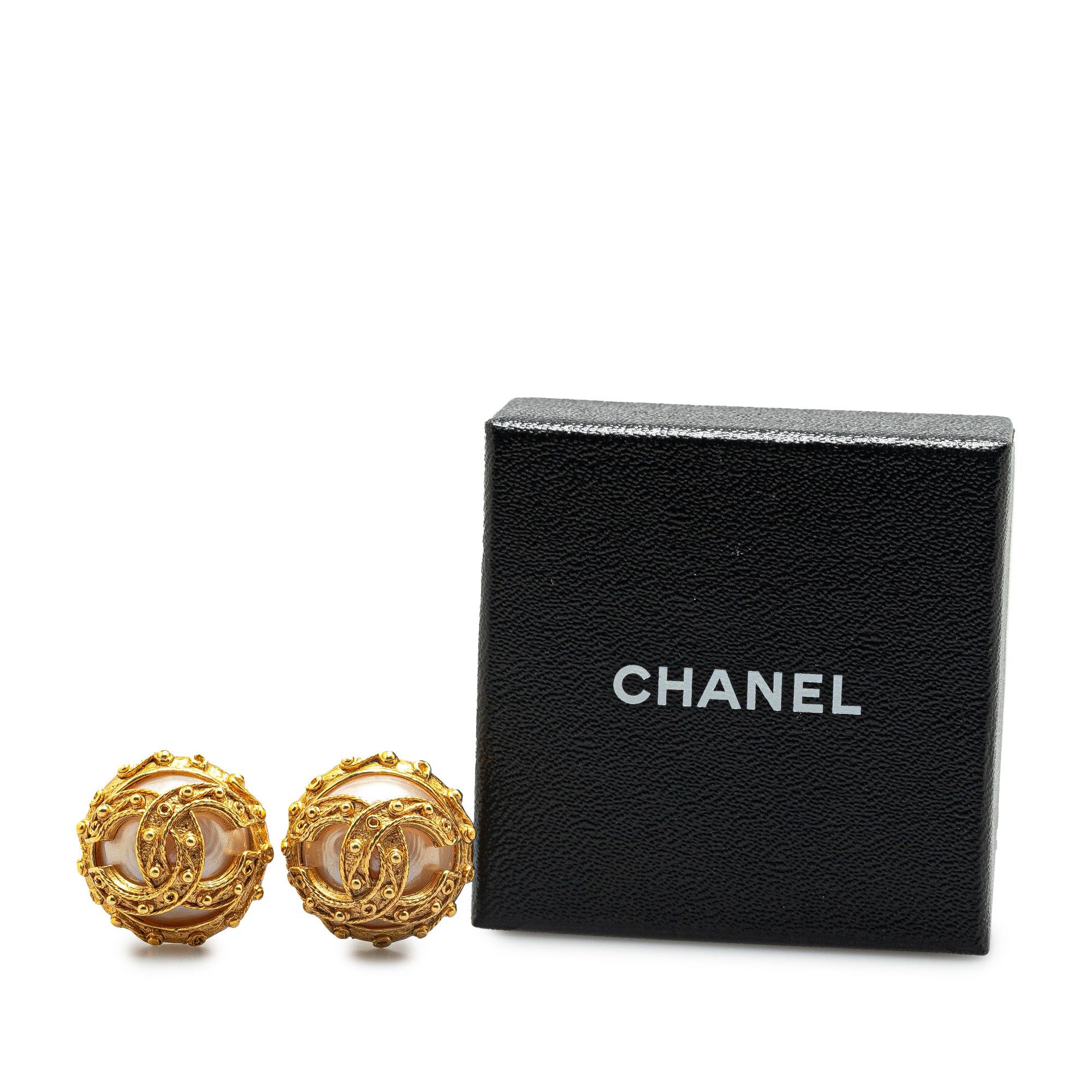 Chanel Chanel Gold Plated Faux Pearl CC Clip On Earrings Gold Size ONE SIZE - 4 Thumbnail