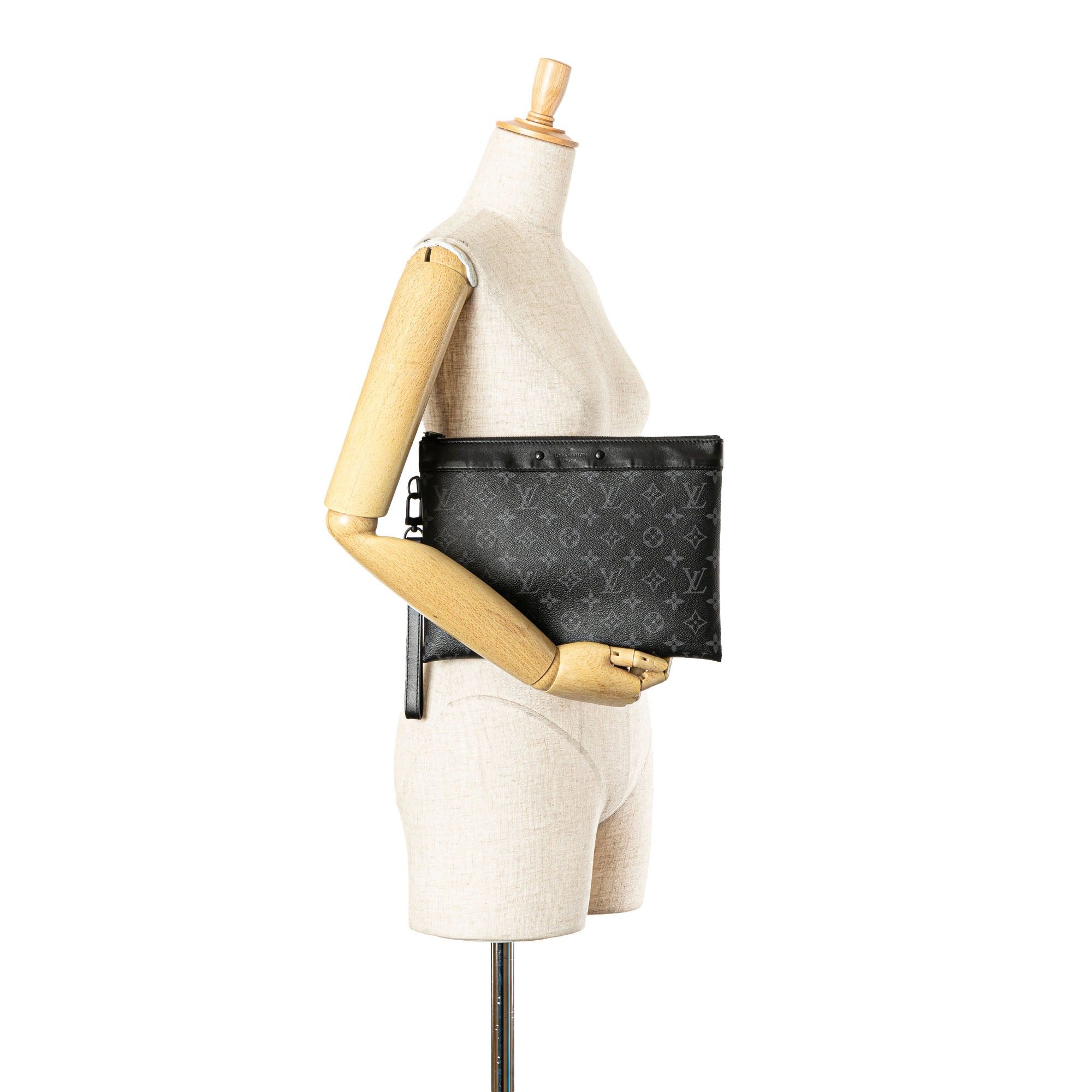 Louis Vuitton Louis Vuitton Monogram Eclipse Pochette To-Go Black Size ONE SIZE - 10 Thumbnail