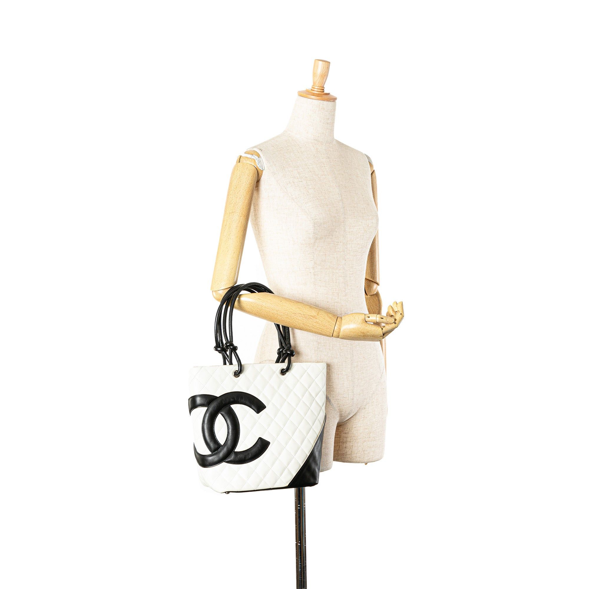 Chanel Chanel Medium Cambon Ligne Tote White Size ONE SIZE - 11 Thumbnail