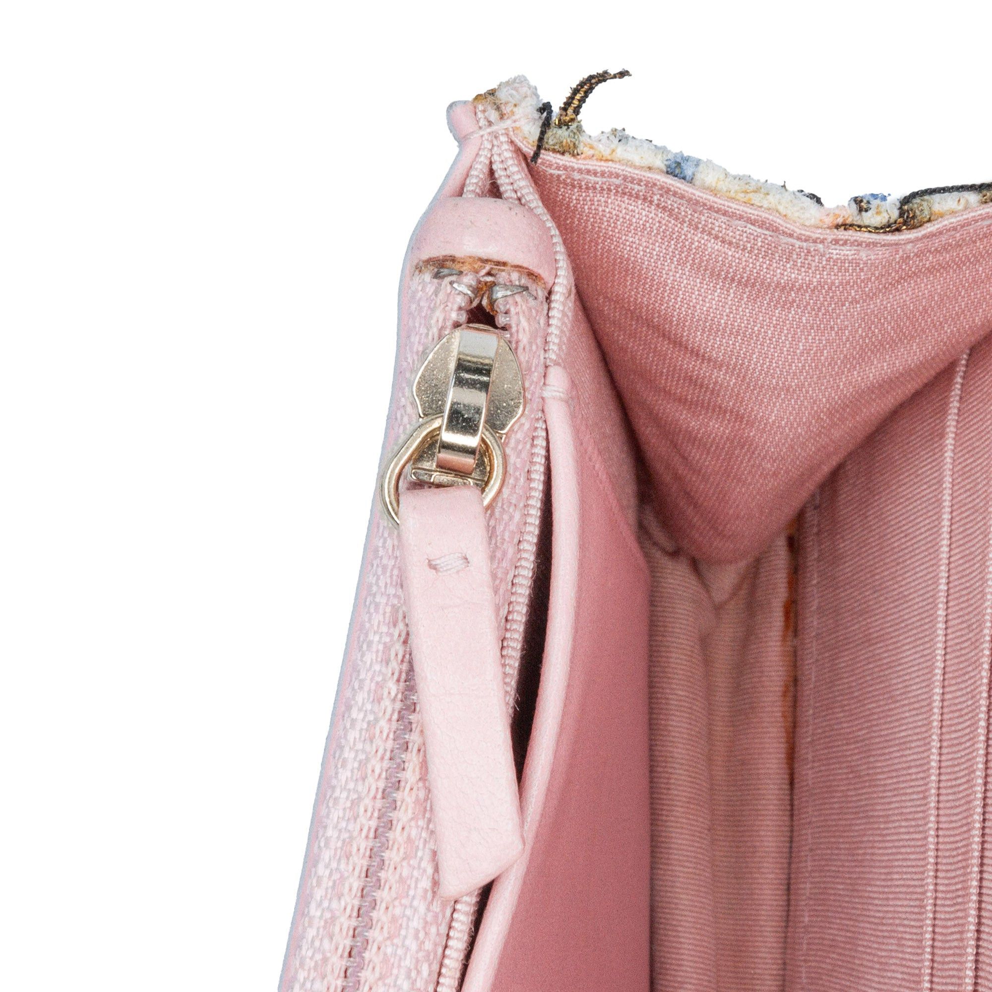 Chanel Chanel Quilted Boucle Tweed Charm Wallet On Chain Pink Size ONE SIZE - 7 Thumbnail