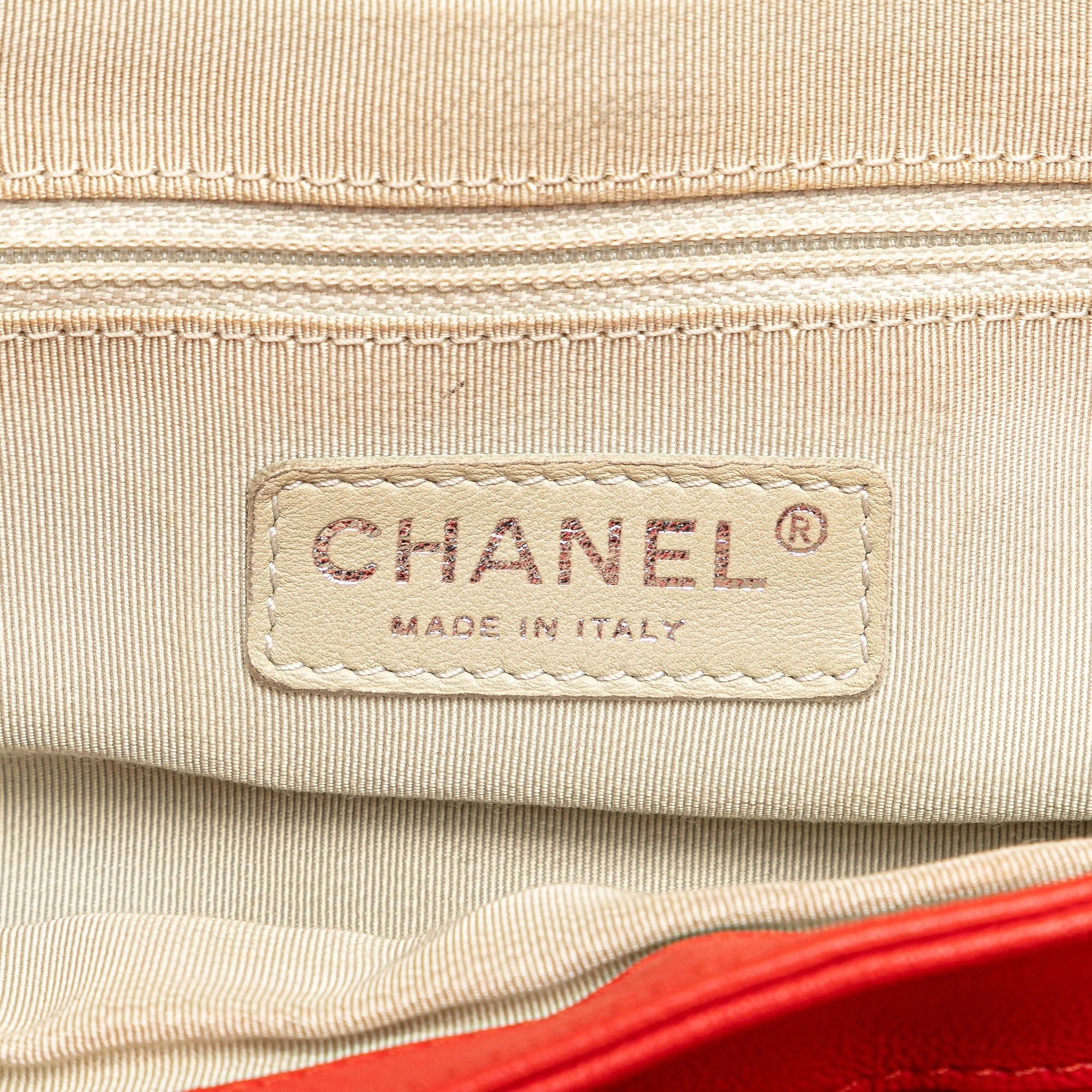 Chanel Chanel Large Quilted Lambskin Chain Around Flap Red Size ONE SIZE - 5 Thumbnail