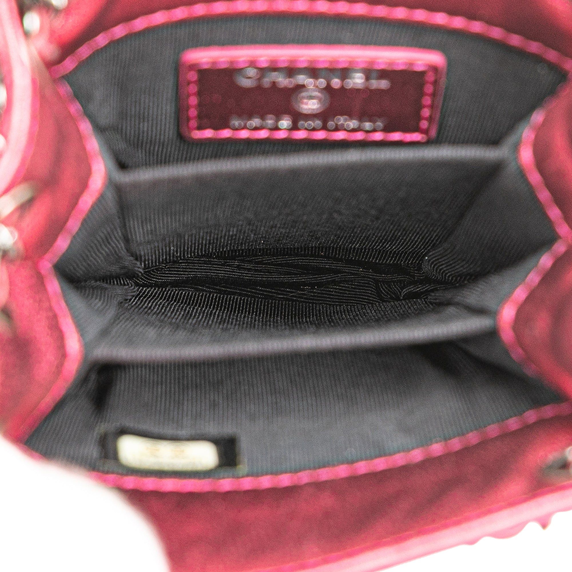 Chanel Chanel CC Patent Phone Holder Crossbody Pink Size ONE SIZE - 4 Thumbnail