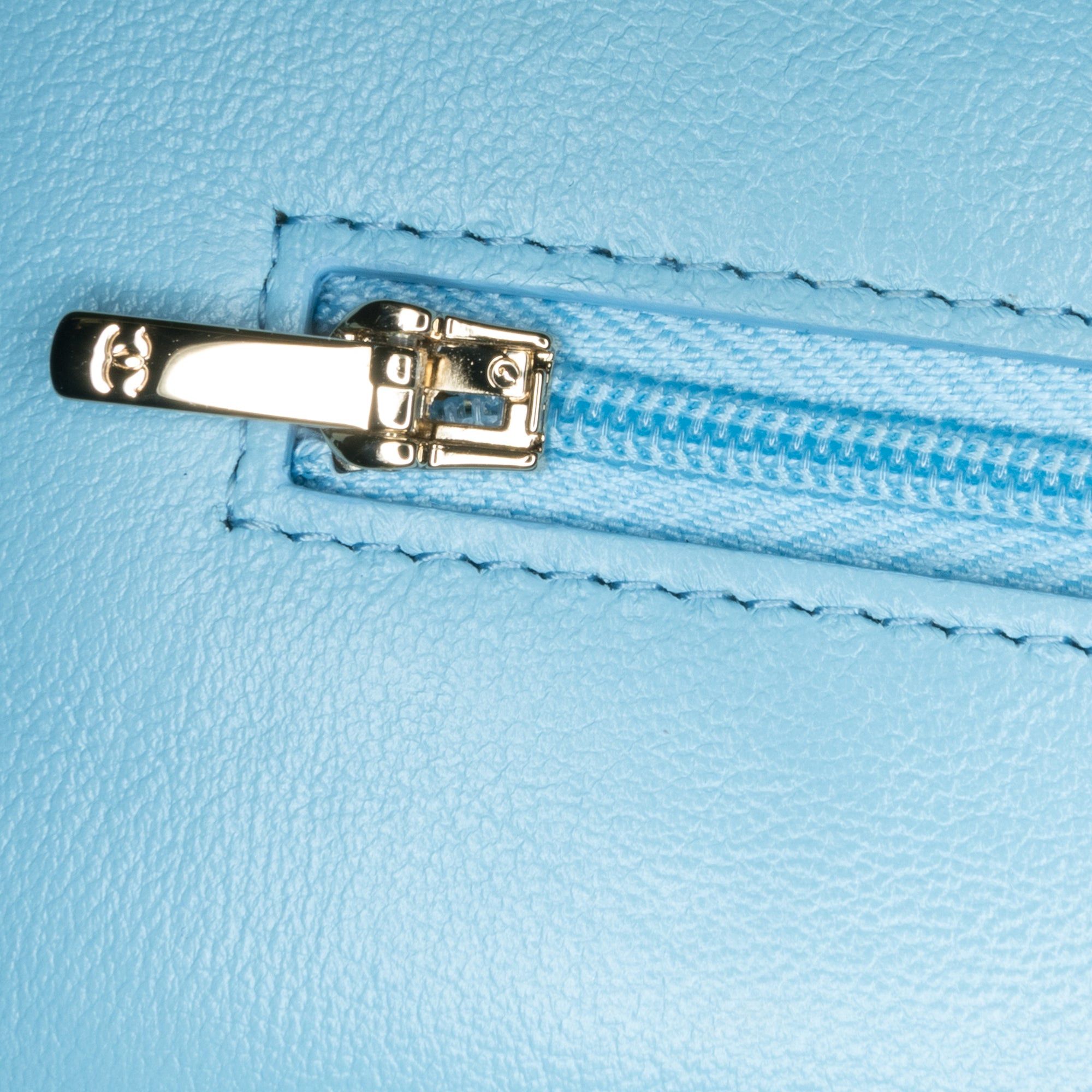 Chanel Chanel Quilted Lambskin Candy Chain Wallet on Chain Blue Size ONE SIZE - 7 Thumbnail