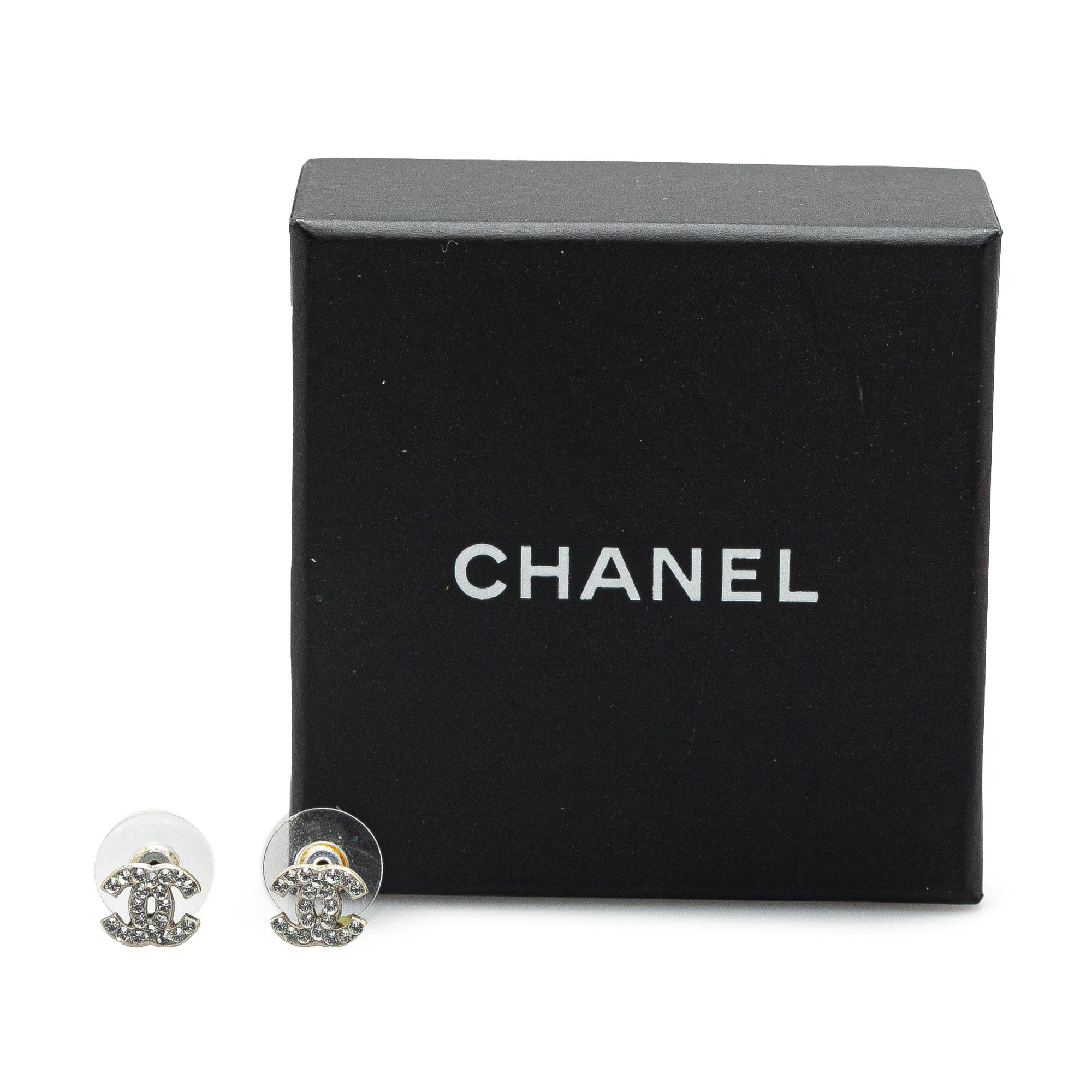 Chanel Chanel Silver Rhinestone CC Push Back Earrings Silver Size ONE SIZE - 4 Thumbnail