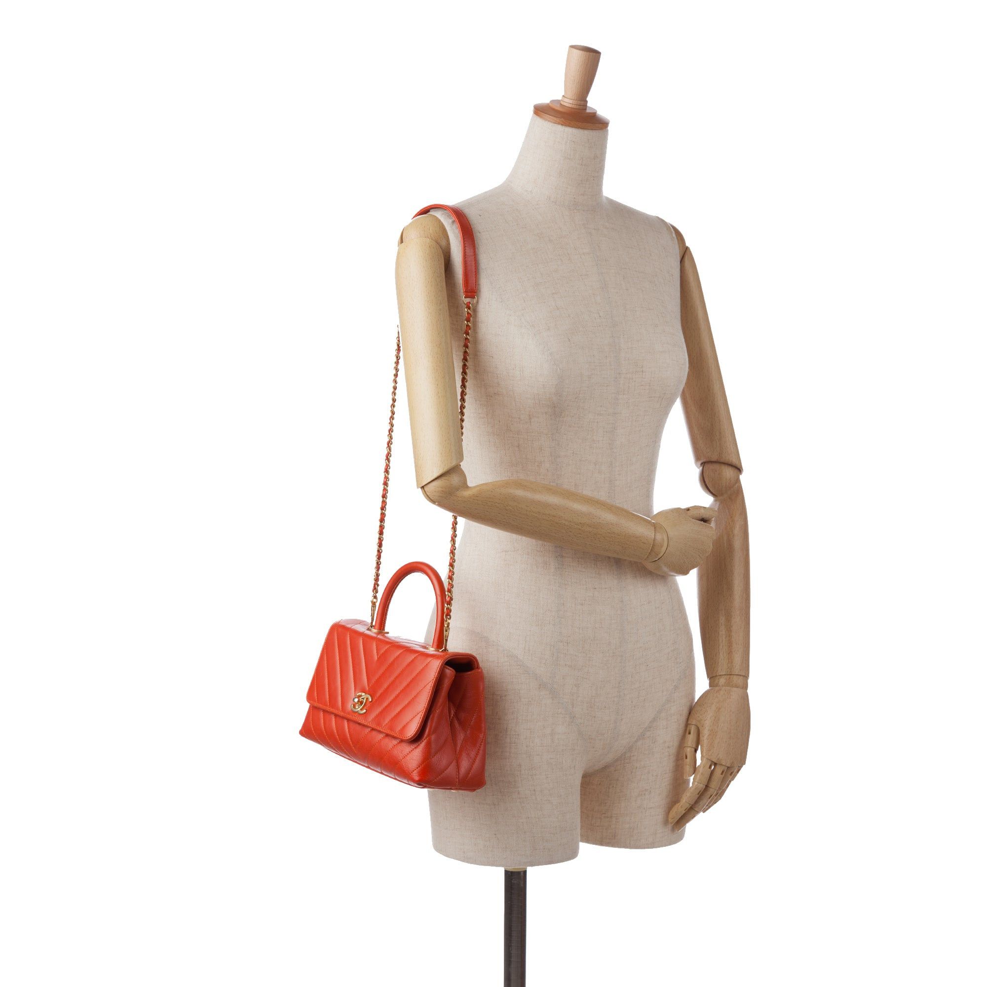 Chanel Chanel Small Lambskin Chevron Coco Top Handle Bag Red Size ONE SIZE - 19 Thumbnail