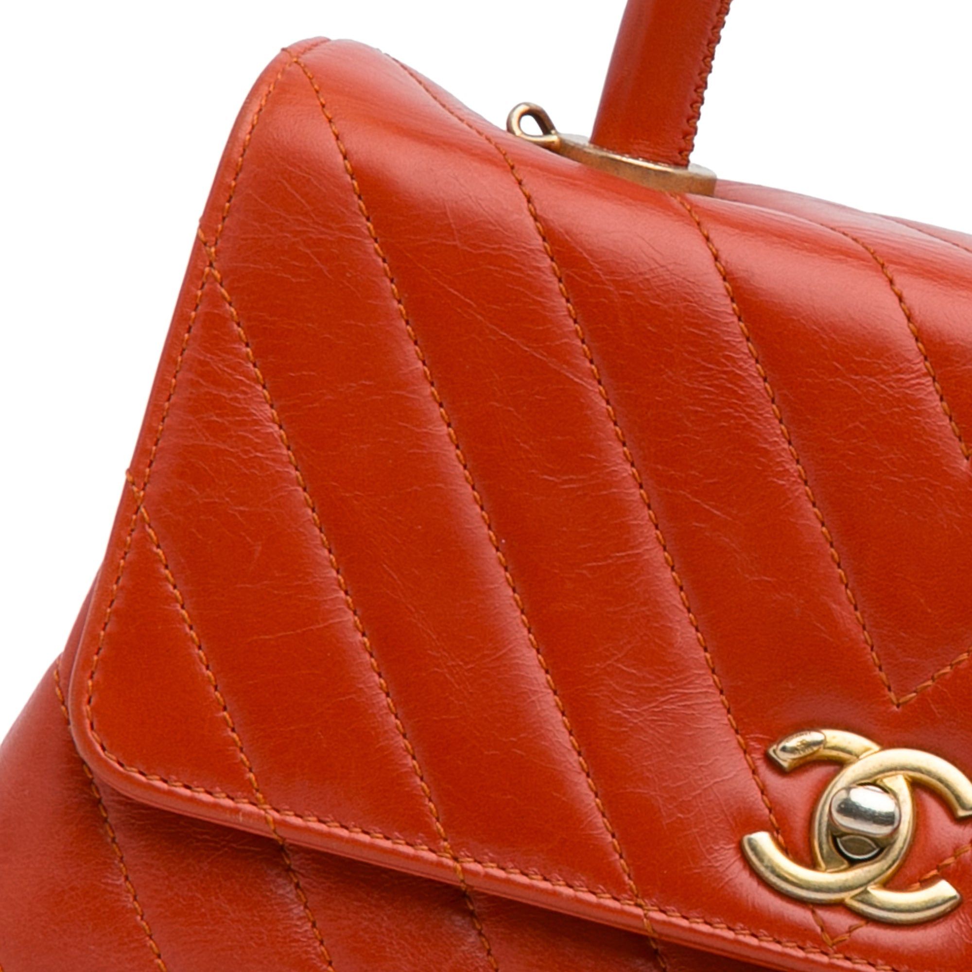 Chanel Chanel Small Lambskin Chevron Coco Top Handle Bag Red Size ONE SIZE - 17 Thumbnail