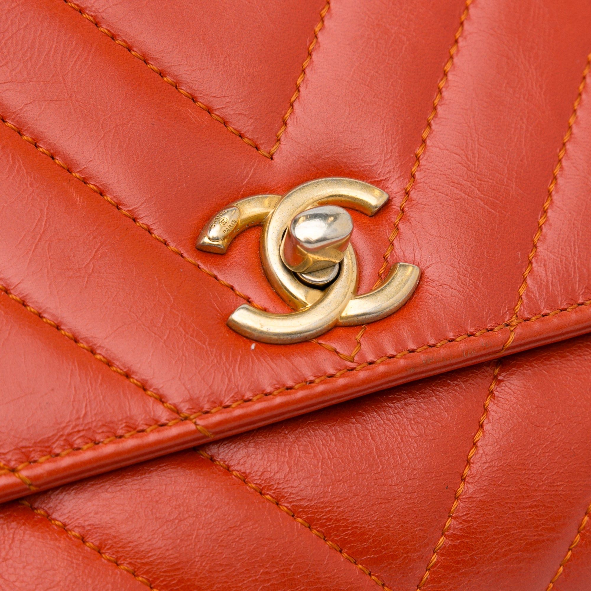 Chanel Chanel Small Lambskin Chevron Coco Top Handle Bag Red Size ONE SIZE - 12 Thumbnail