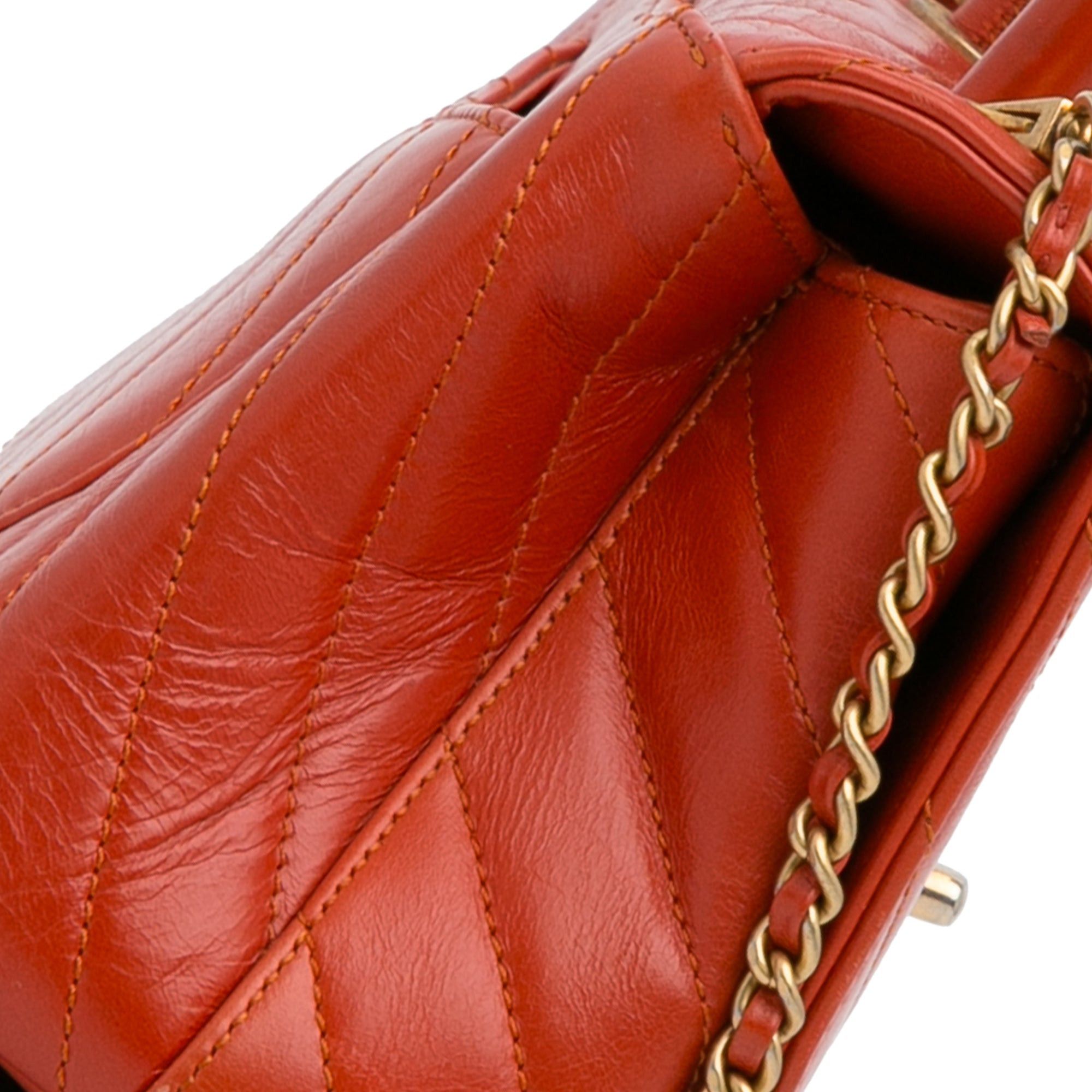Chanel Chanel Small Lambskin Chevron Coco Top Handle Bag Red Size ONE SIZE - 18 Thumbnail