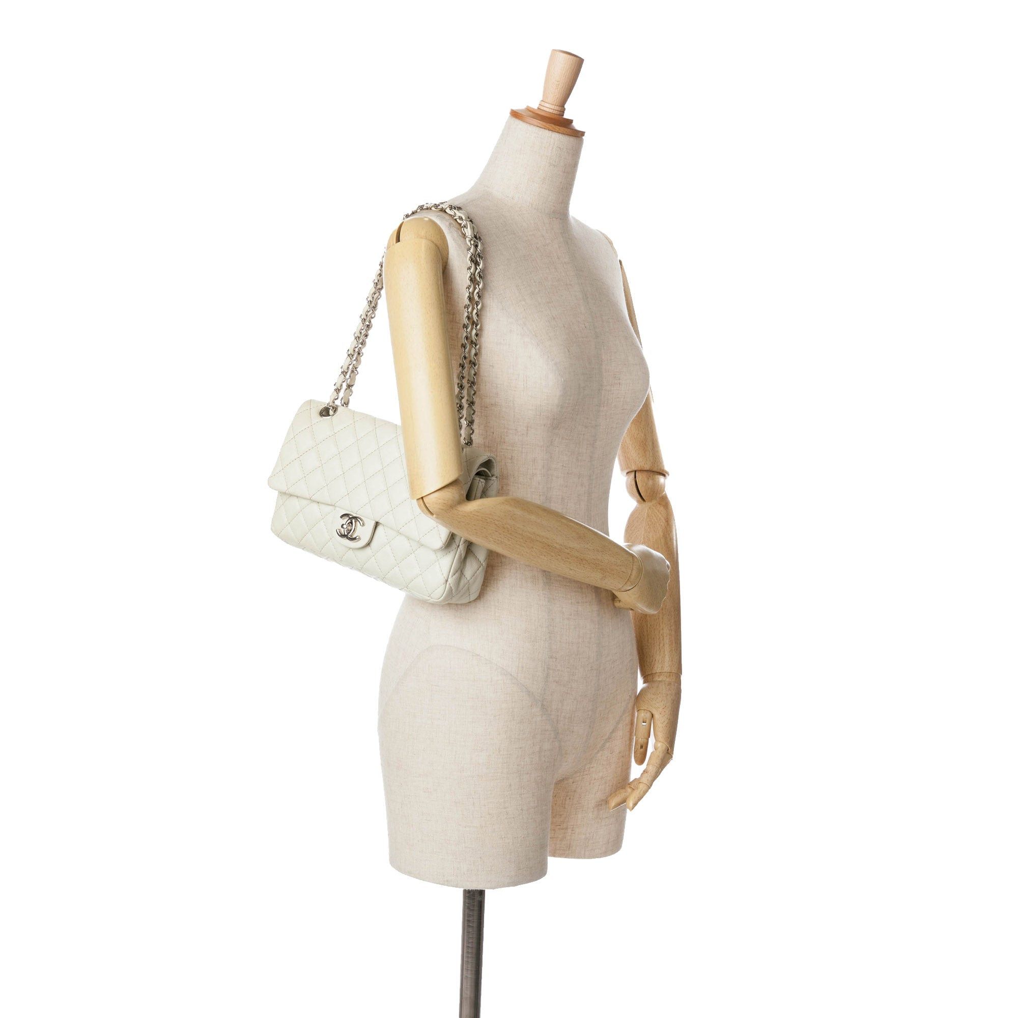 Chanel Chanel Medium Classic Caviar Double Flap White Size ONE SIZE - 10 Thumbnail