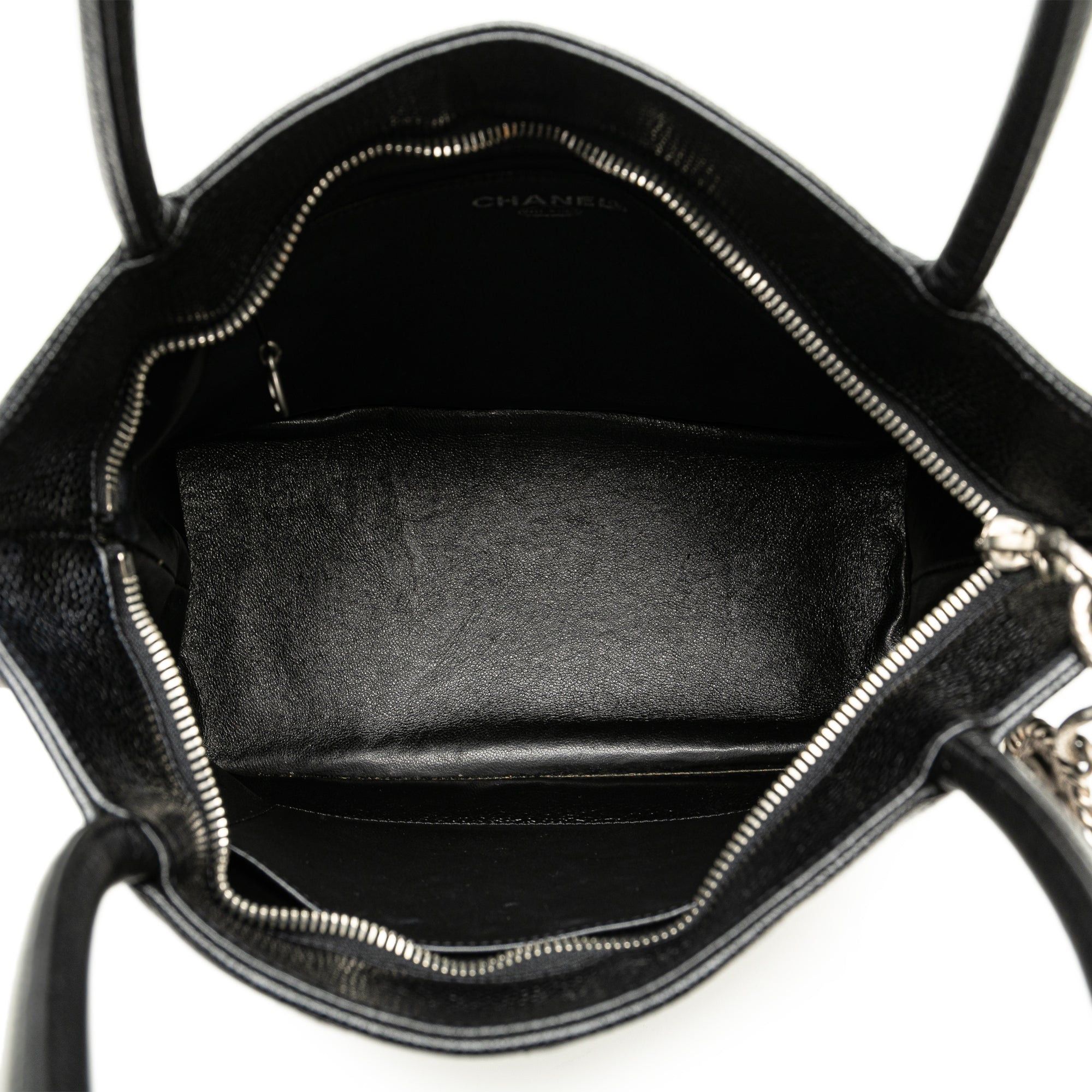 Chanel Chanel Caviar Medallion Tote Black Size ONE SIZE - 4 Thumbnail