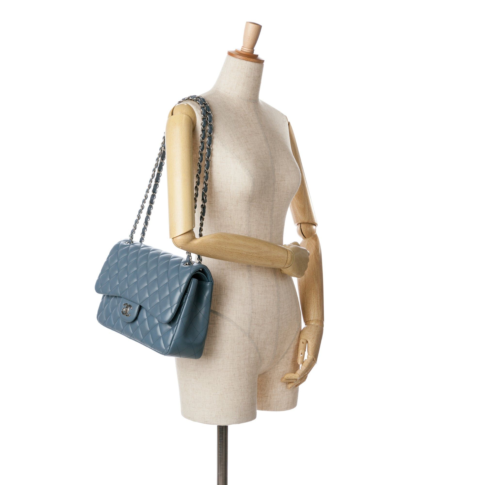 Chanel Chanel Jumbo Classic Lambskin Double Flap Blue Size ONE SIZE - 9 Thumbnail