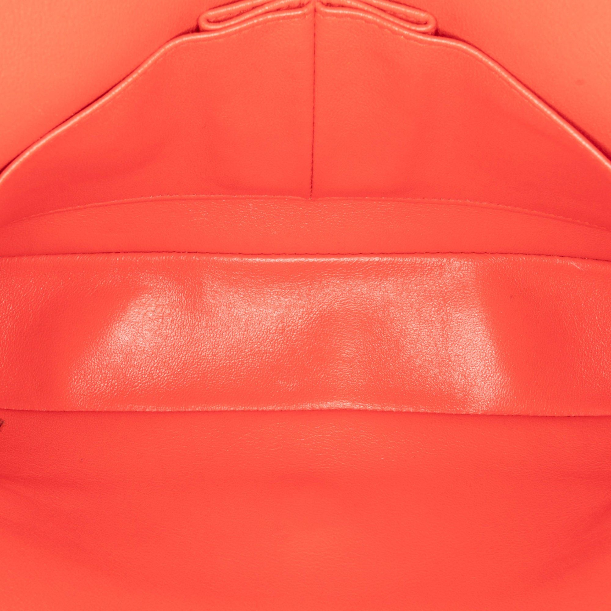 Chanel Chanel Medium Classic Lambskin Double Flap Red Size ONE SIZE - 5 Thumbnail