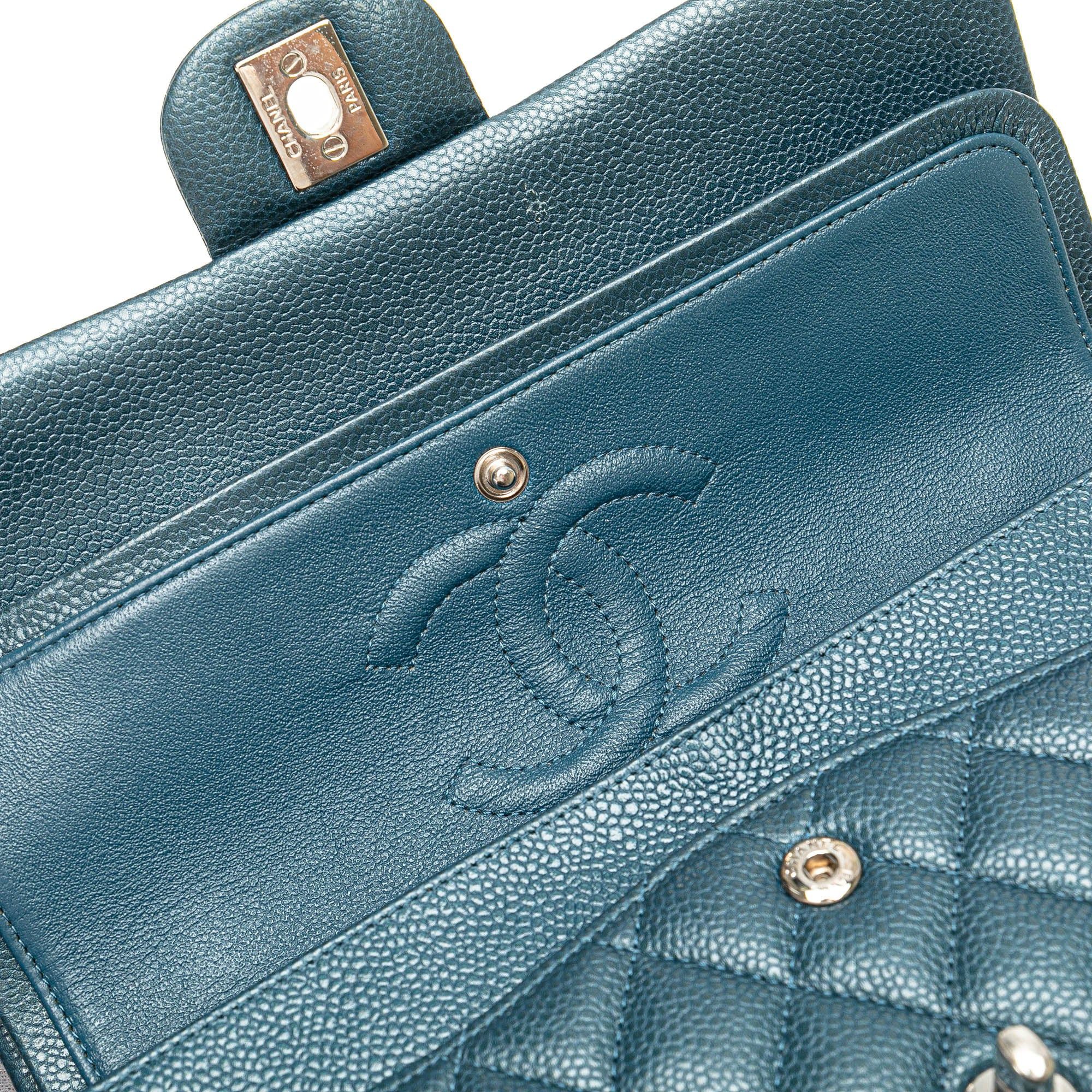 Chanel Chanel Medium Classic Caviar Double Flap Blue Size ONE SIZE - 7 Thumbnail