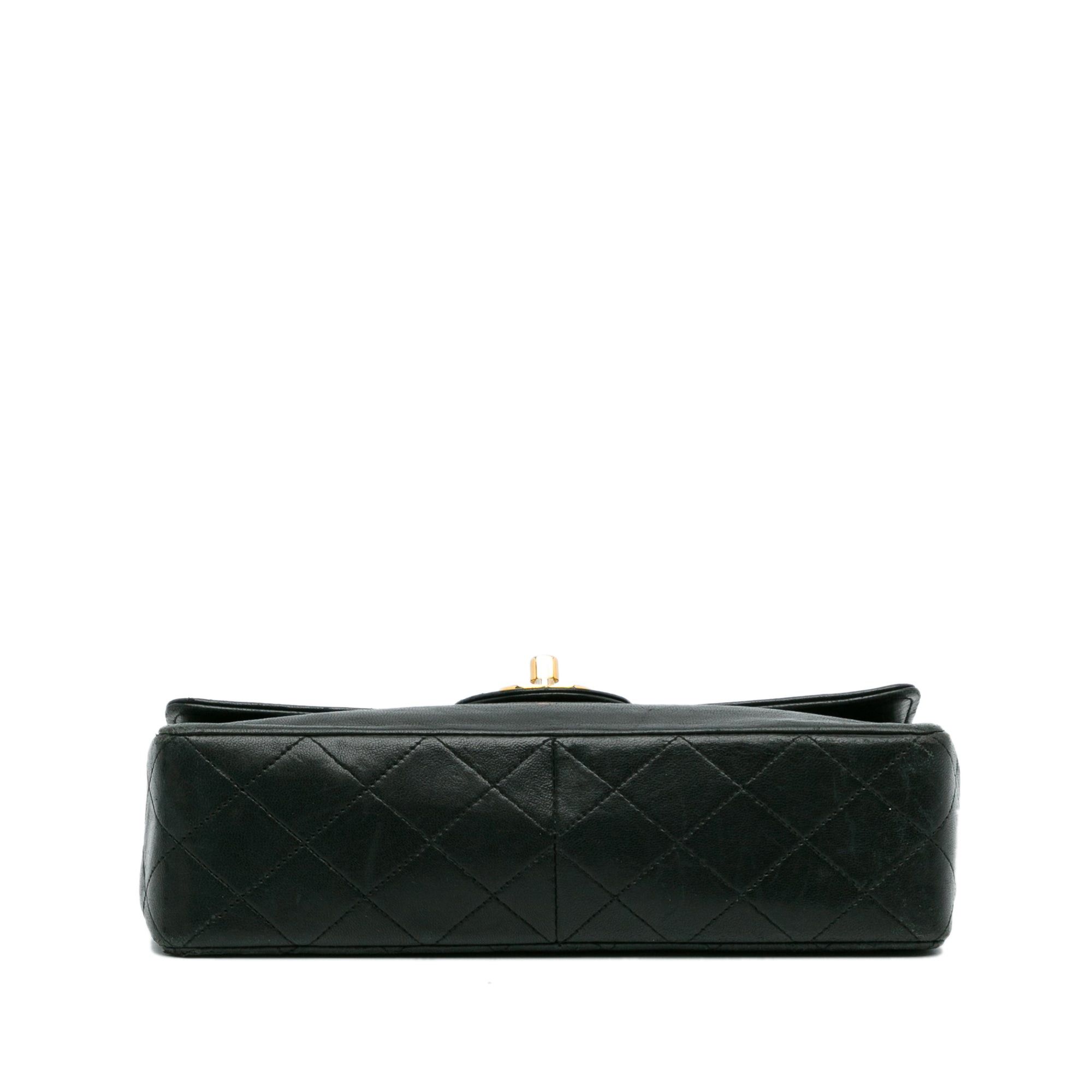 Chanel Chanel Quilted Lambskin Shoulder Bag Black Size ONE SIZE - 5 Thumbnail