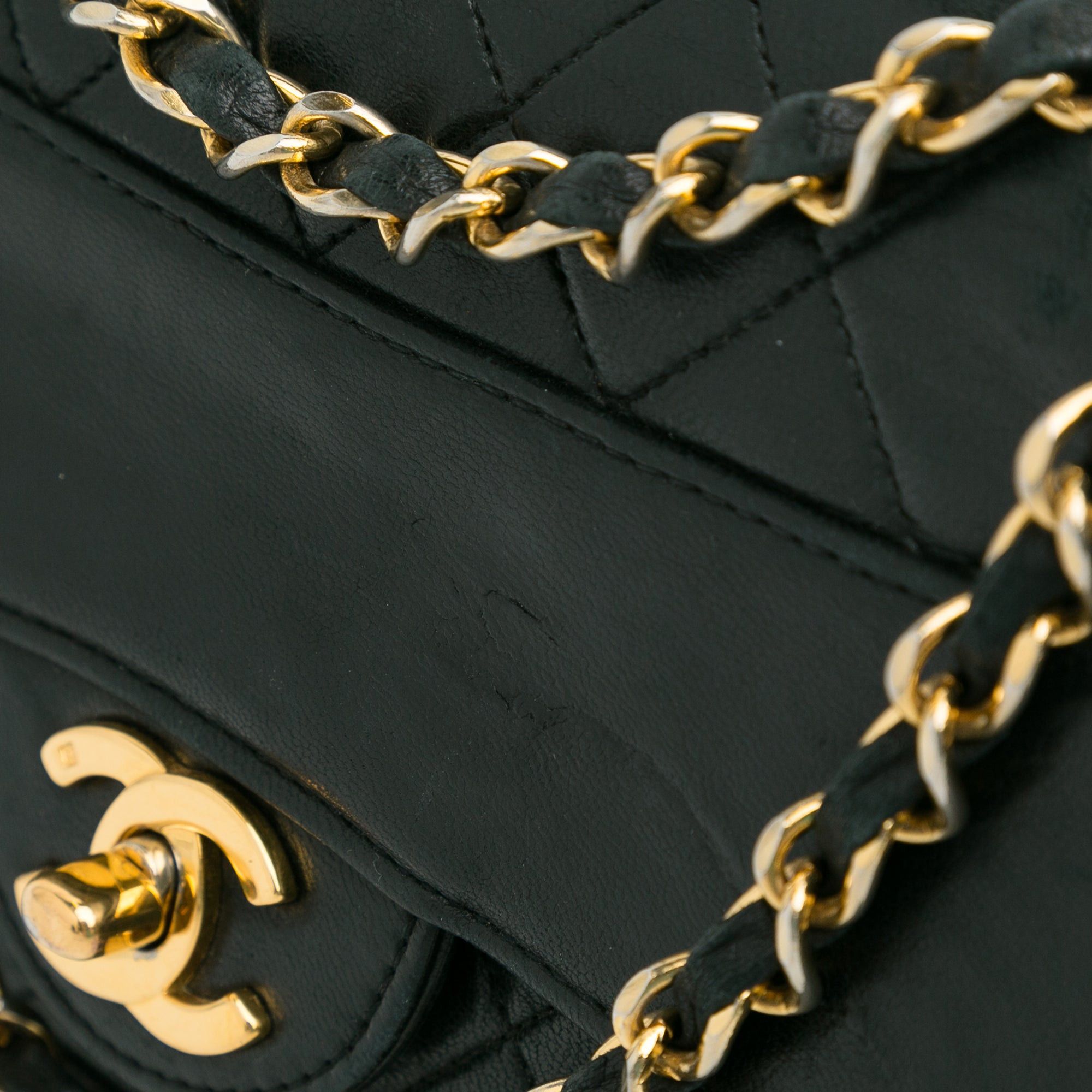 Chanel Chanel Quilted Lambskin Shoulder Bag Black Size ONE SIZE - 16 Thumbnail