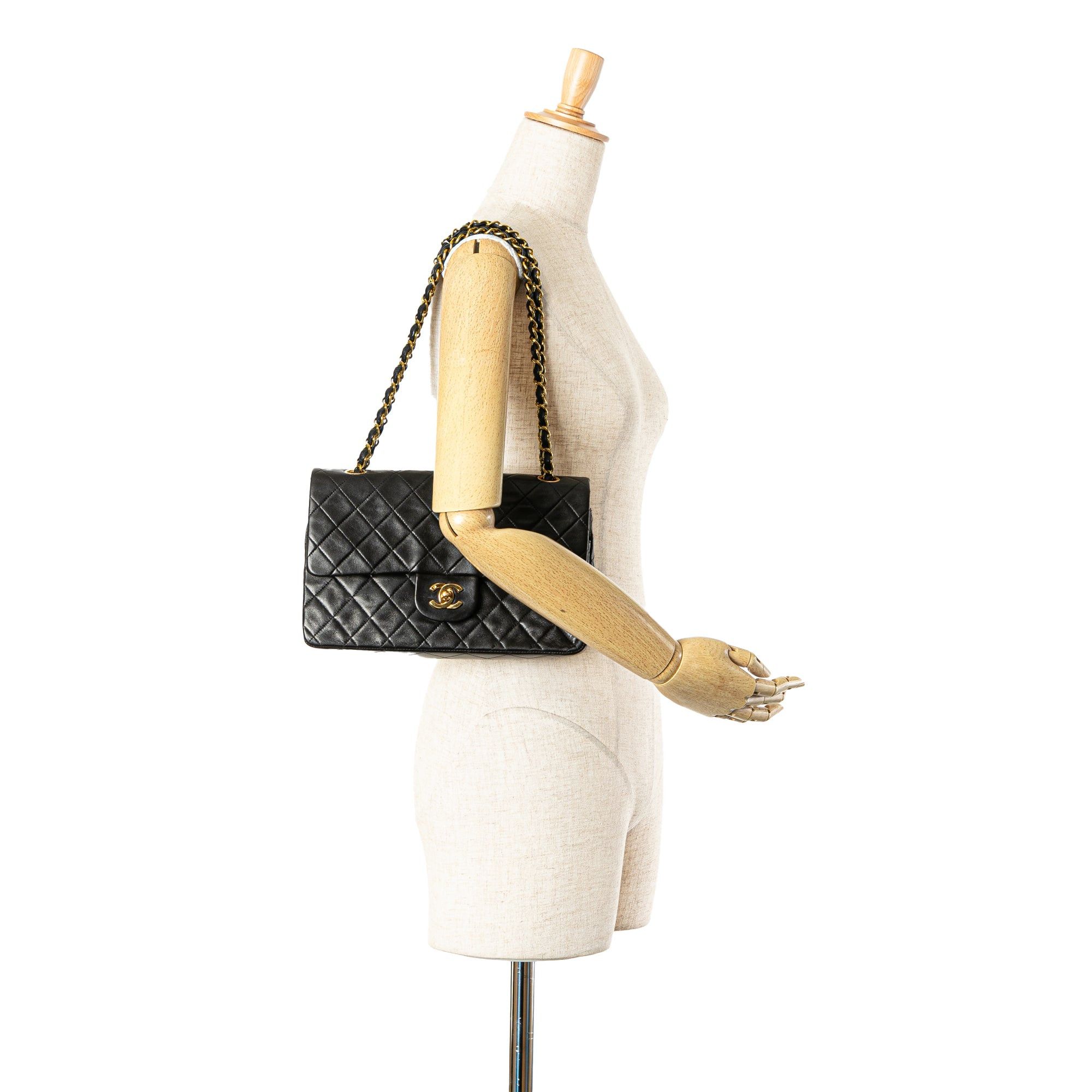Chanel Chanel Medium Classic Lambskin Double Flap Black Size ONE SIZE - 11 Thumbnail