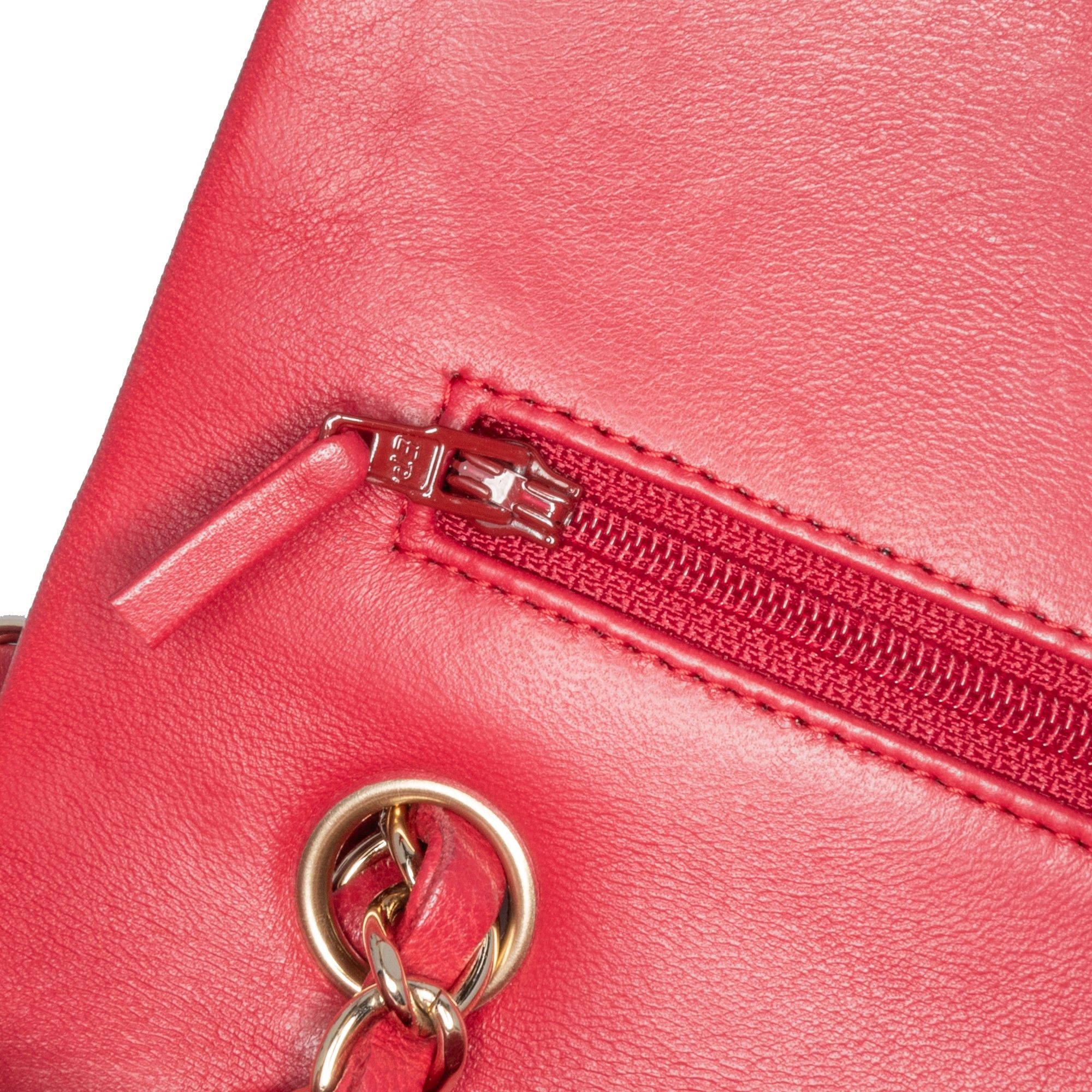 Chanel Chanel Medium Classic Lambskin Double Flap Pink Size ONE SIZE - 5 Thumbnail