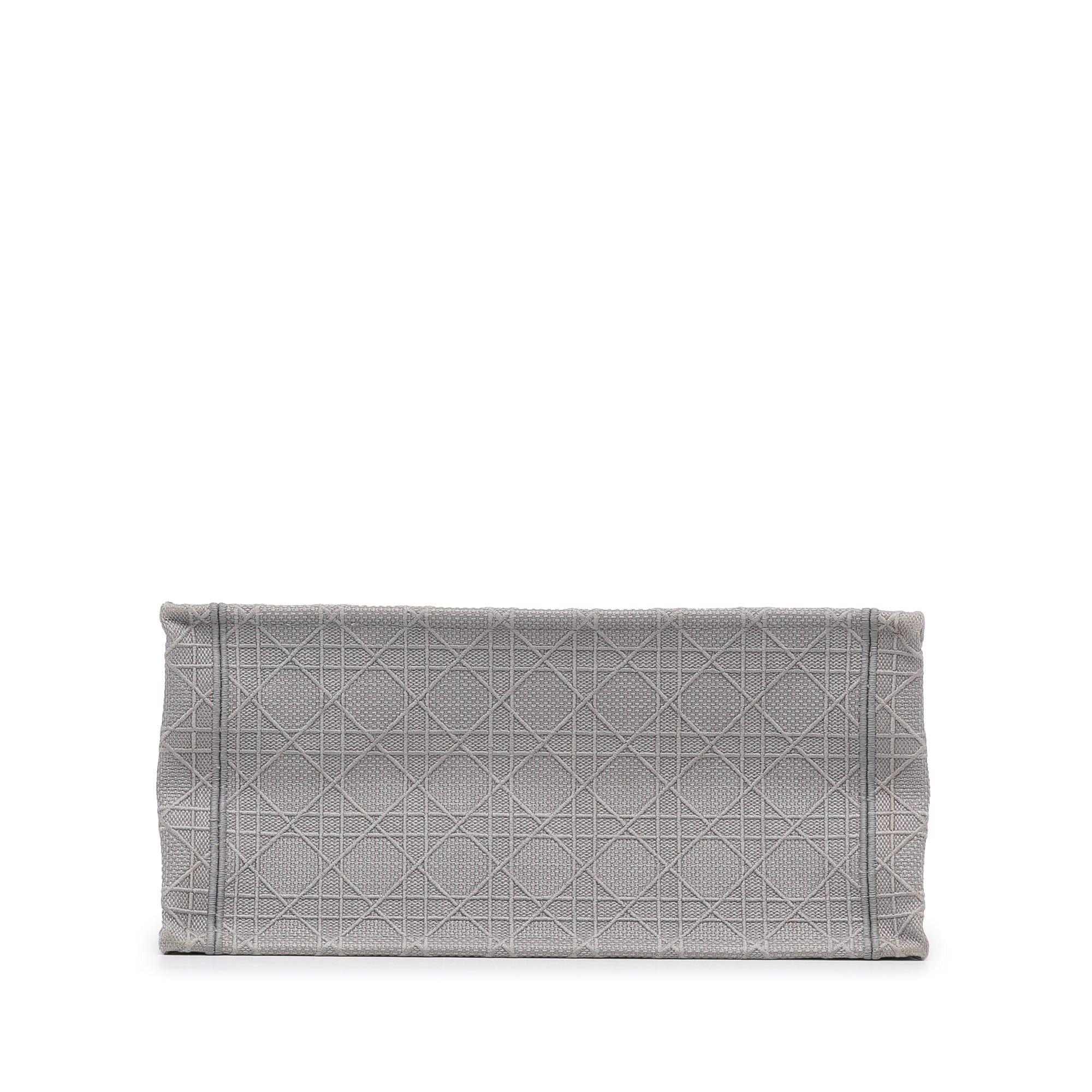 Dior Dior Medium Cannage Embroidered Book Tote Gray Size ONE SIZE - 5 Thumbnail