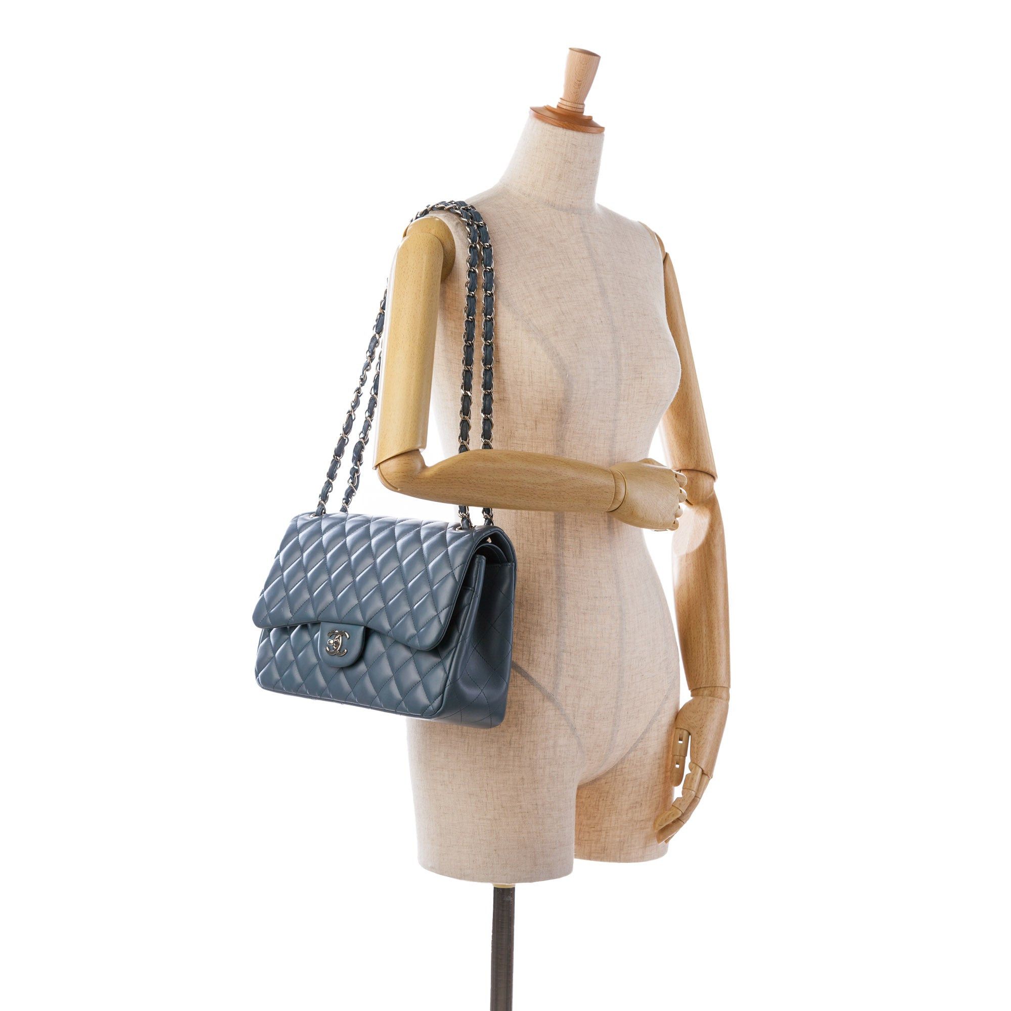 Chanel Chanel Jumbo Classic Lambskin Double Flap Blue Size ONE SIZE - 17 Thumbnail