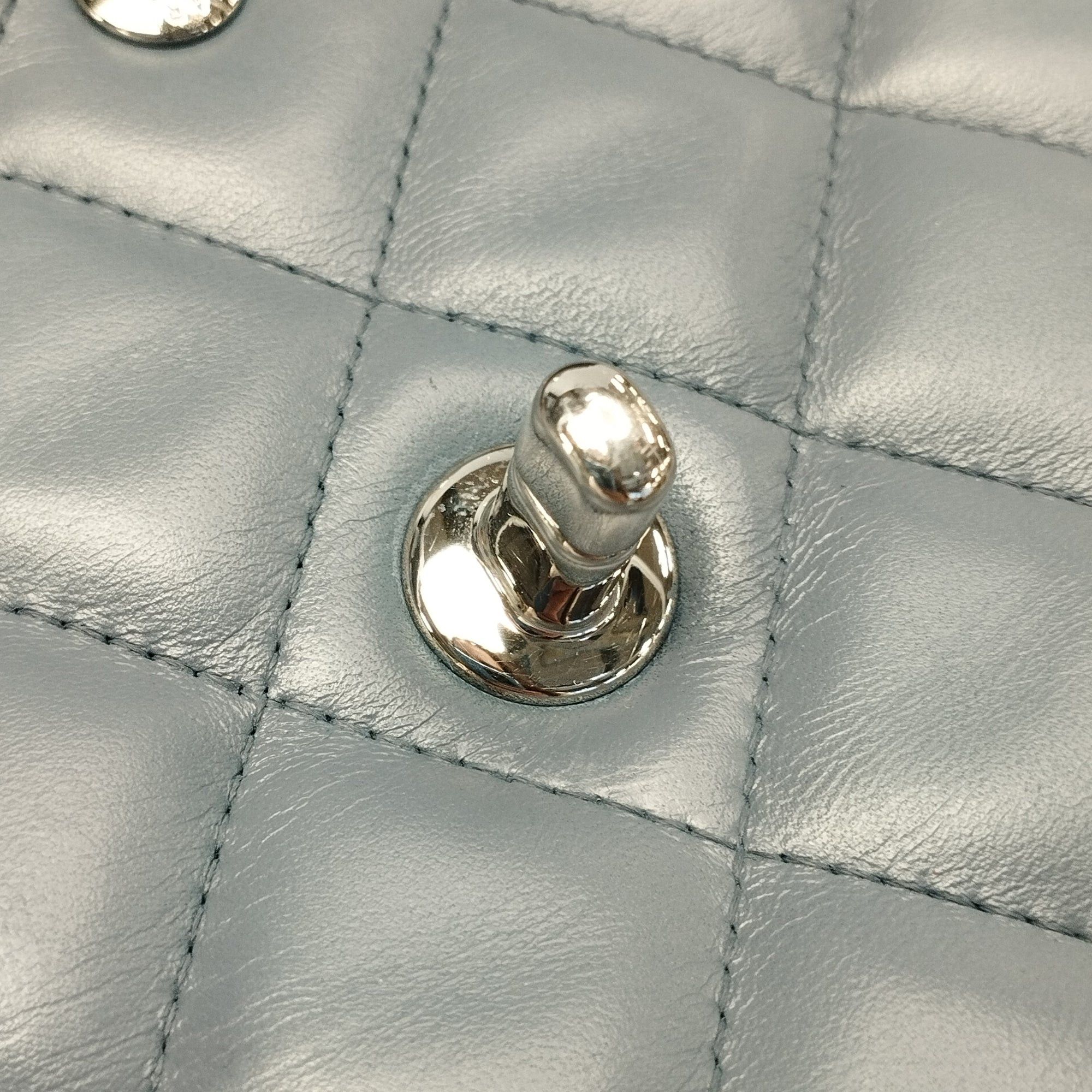 Chanel Chanel Jumbo Classic Lambskin Double Flap Blue Size ONE SIZE - 12 Thumbnail
