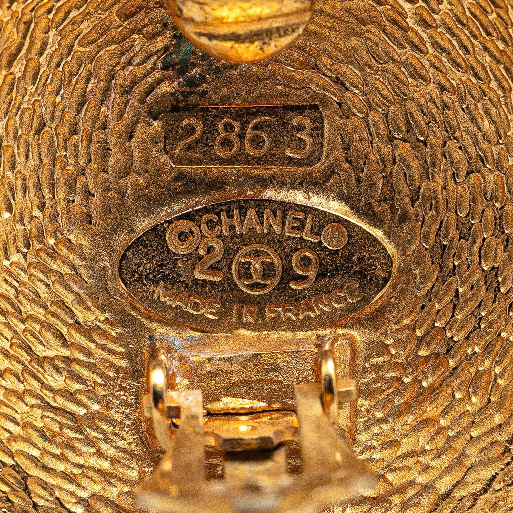 Chanel Chanel Gold Plated CC Clip On Earrings Gold Size ONE SIZE - 3 Thumbnail