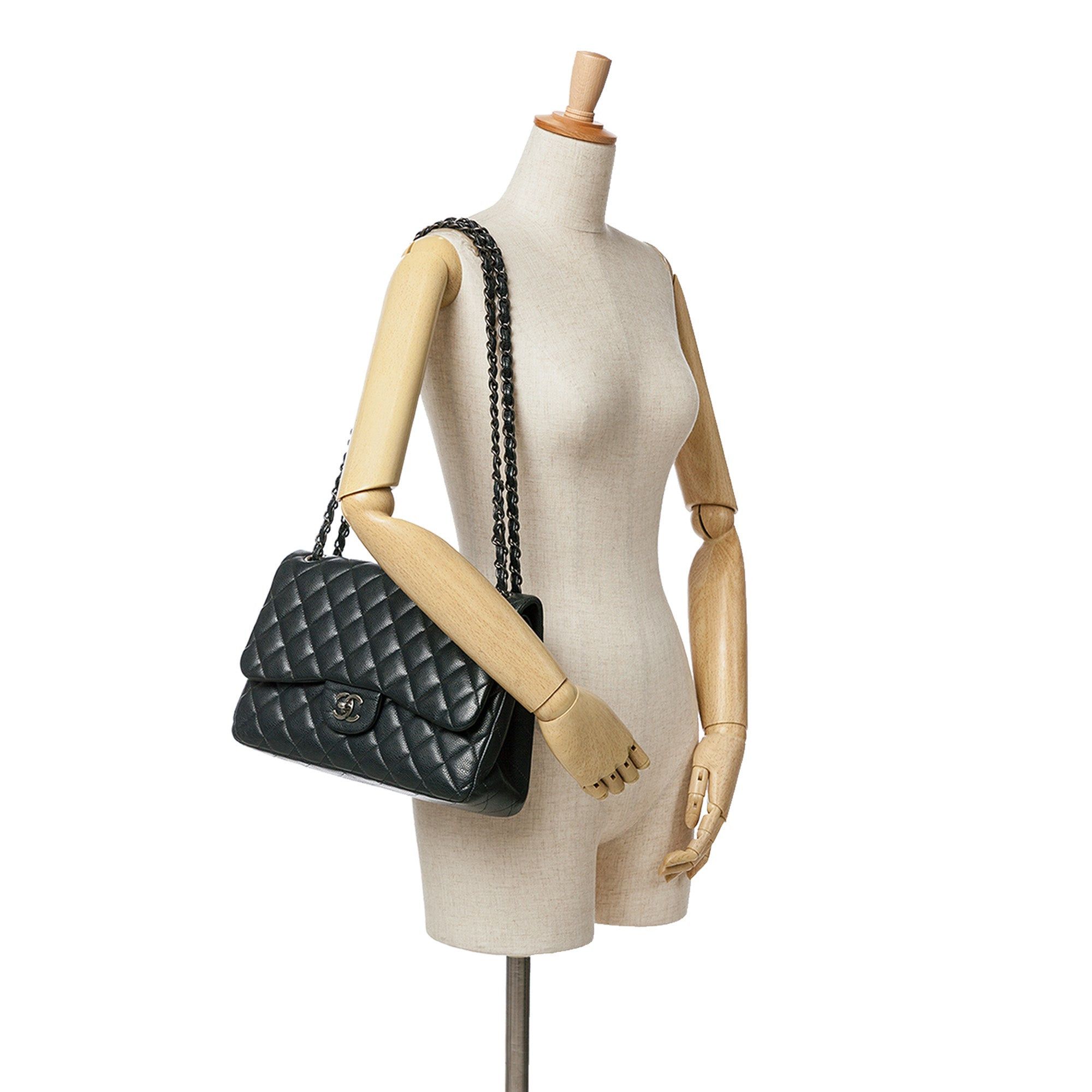 Chanel Chanel Jumbo Classic Caviar Double Flap Black Size ONE SIZE - 10 Thumbnail
