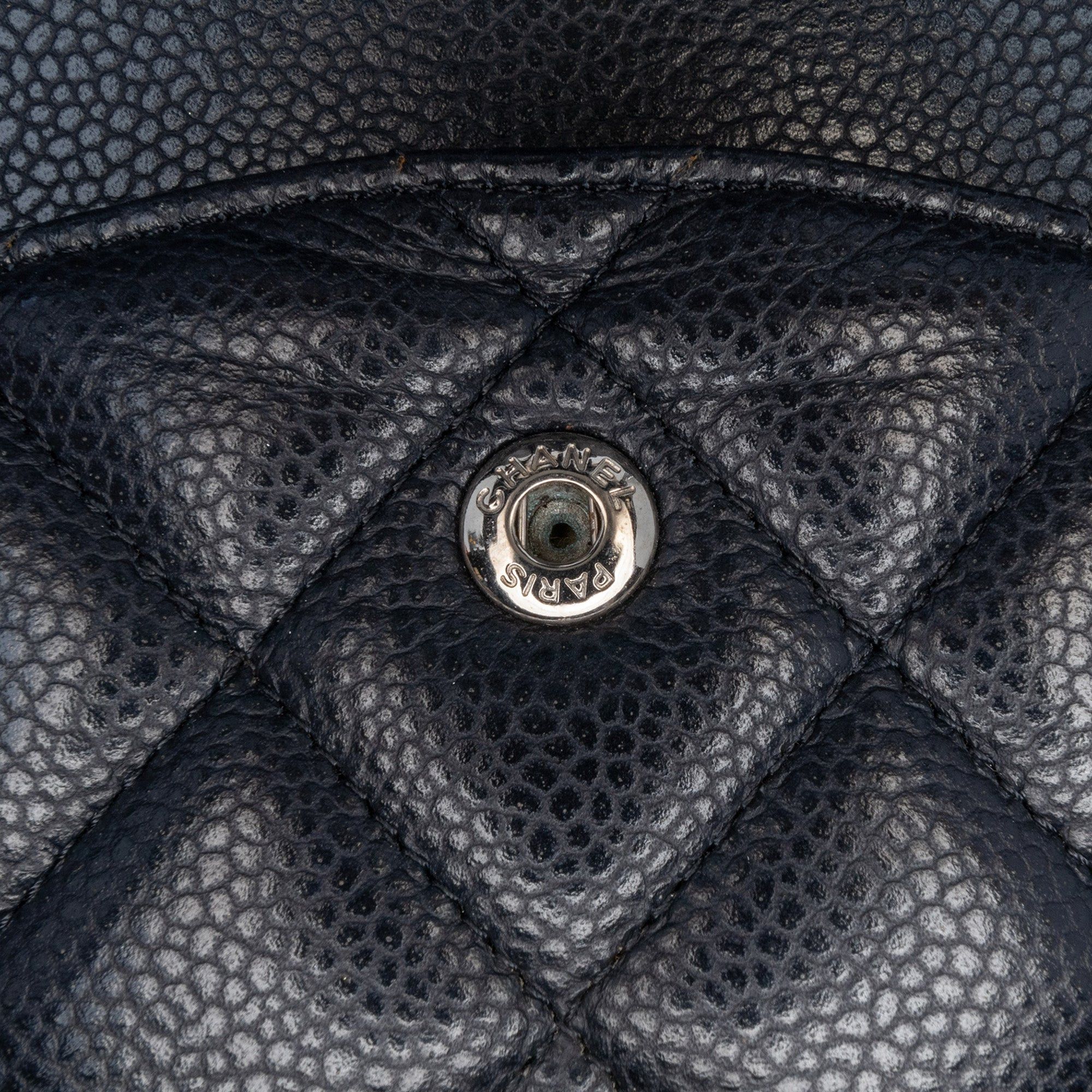 Chanel Chanel Jumbo Classic Caviar Double Flap Black Size ONE SIZE - 7 Thumbnail