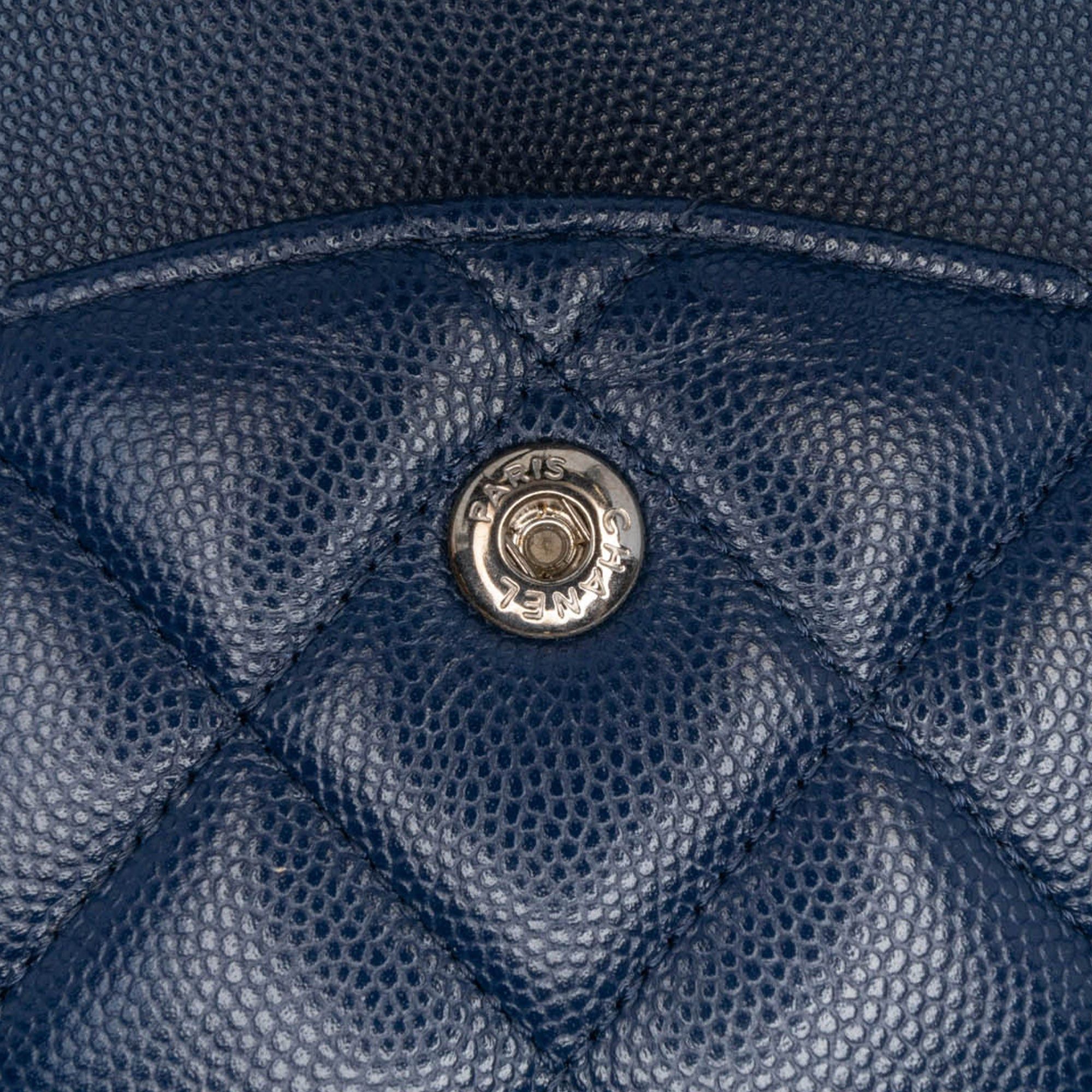 Chanel Chanel Jumbo Classic Caviar Double Flap Blue Size ONE SIZE - 8 Thumbnail