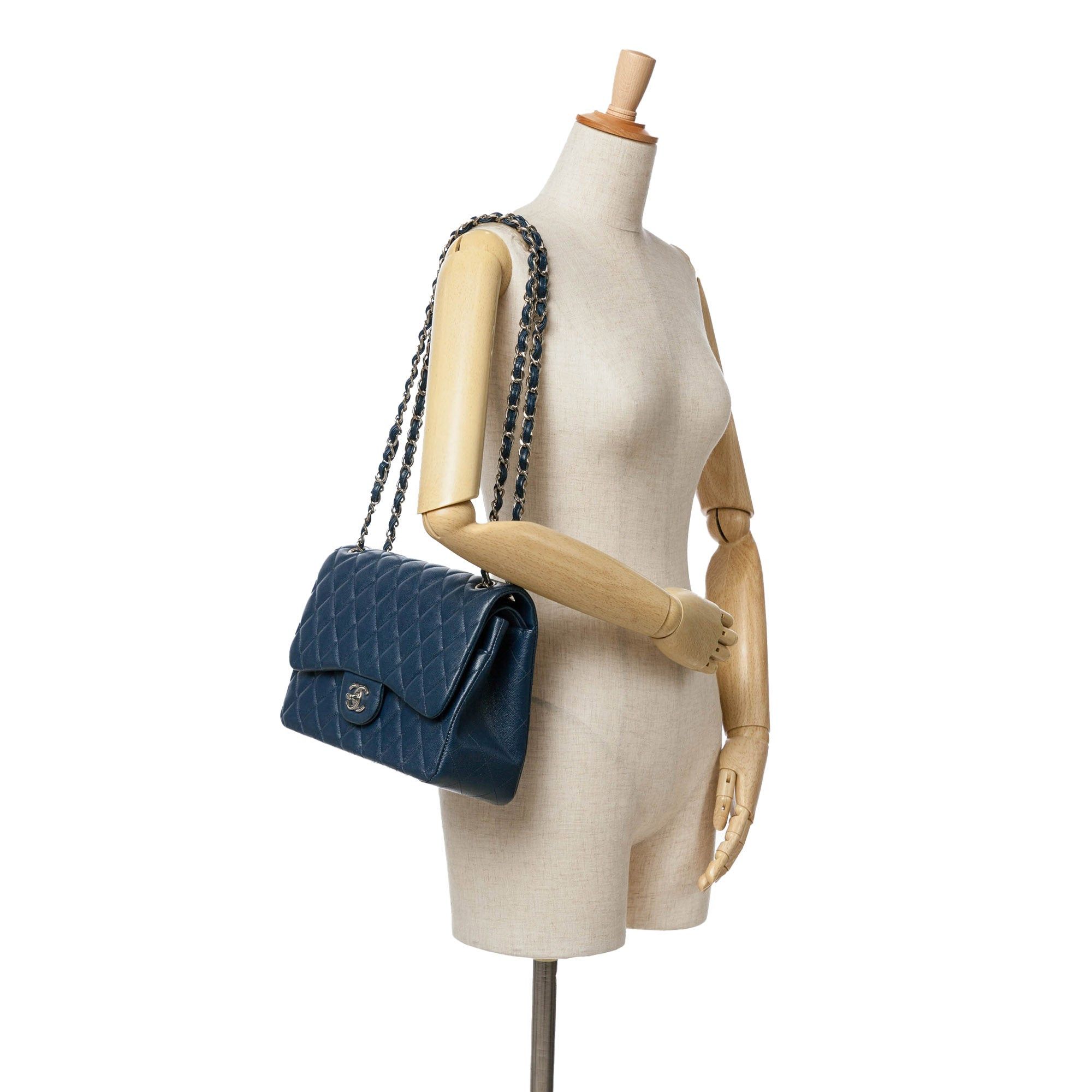 Chanel Chanel Jumbo Classic Caviar Double Flap Blue Size ONE SIZE - 11 Thumbnail
