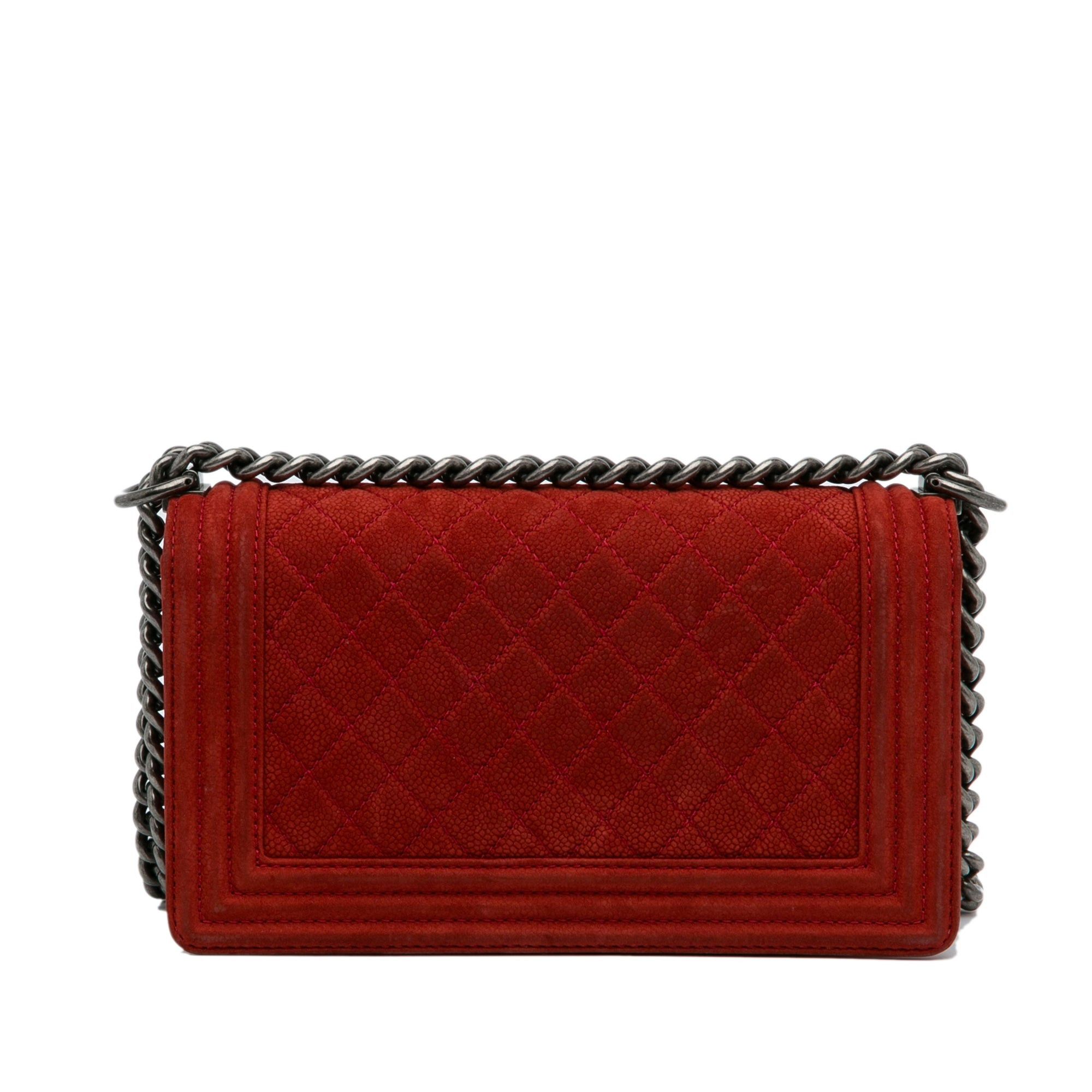 Chanel Chanel Medium Caviar Boy Flap Bag Red Size ONE SIZE - 3 Thumbnail